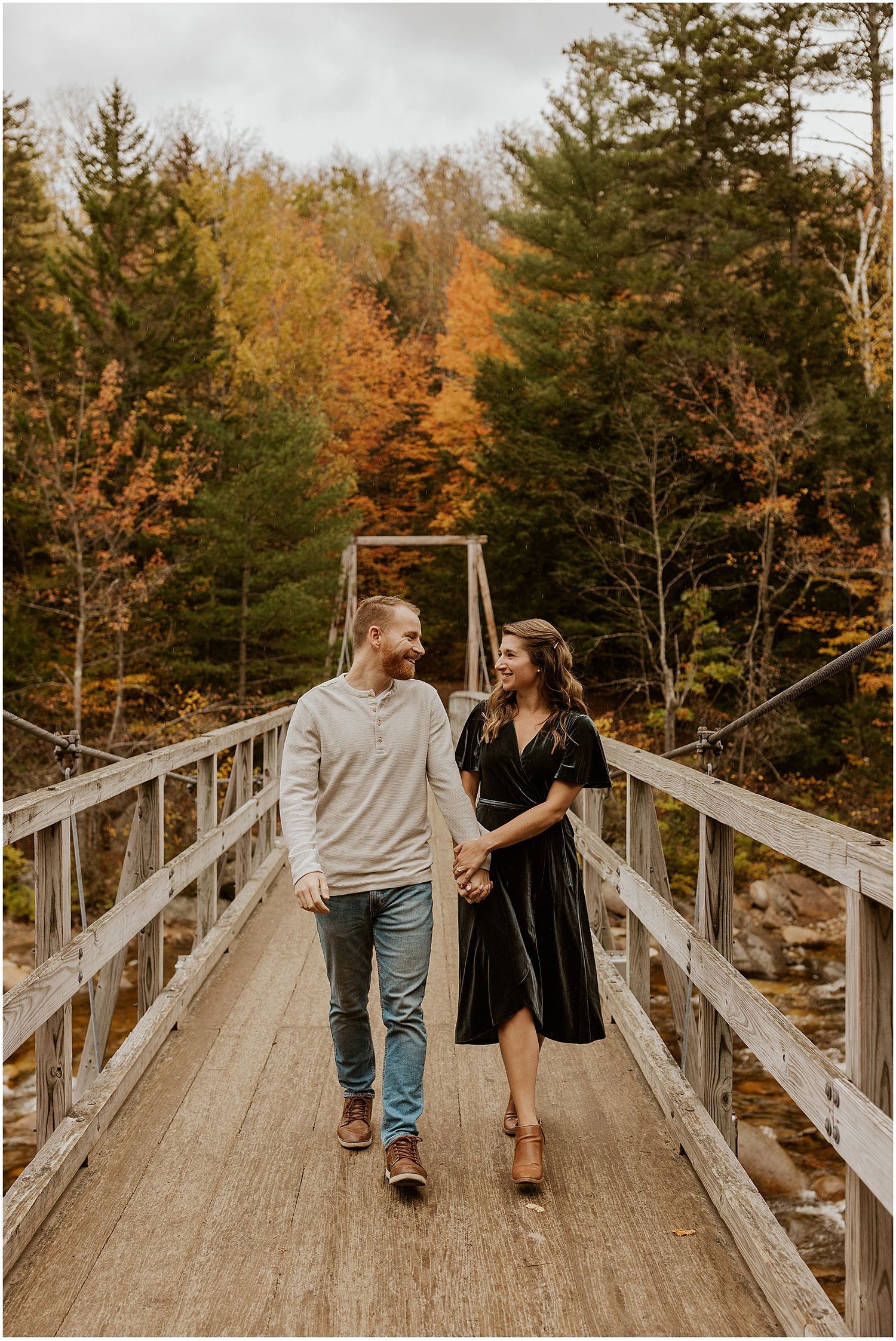 Fall-engagement-pictures-NH-Robin-Easler-Photography