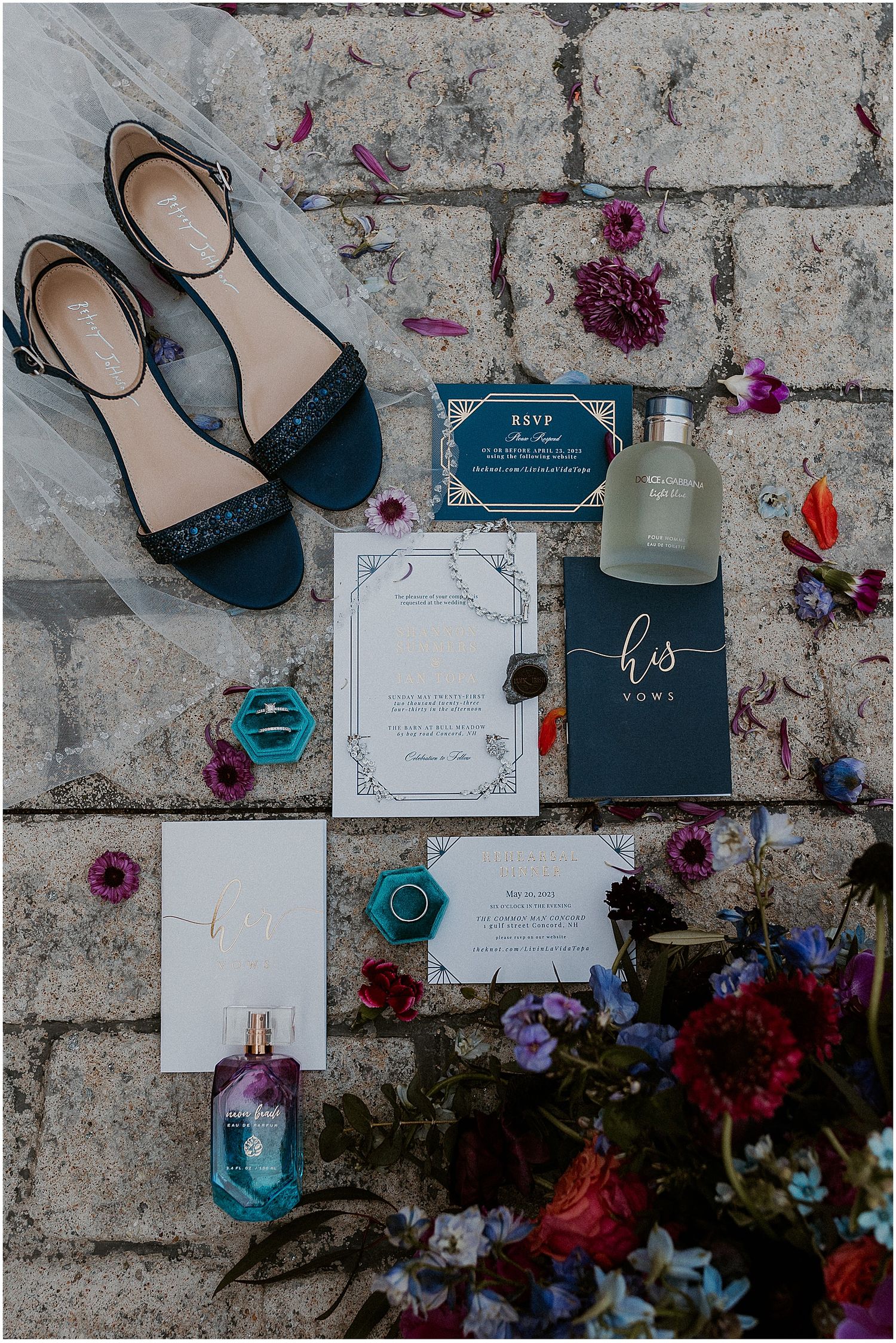 NH Spring wedding details