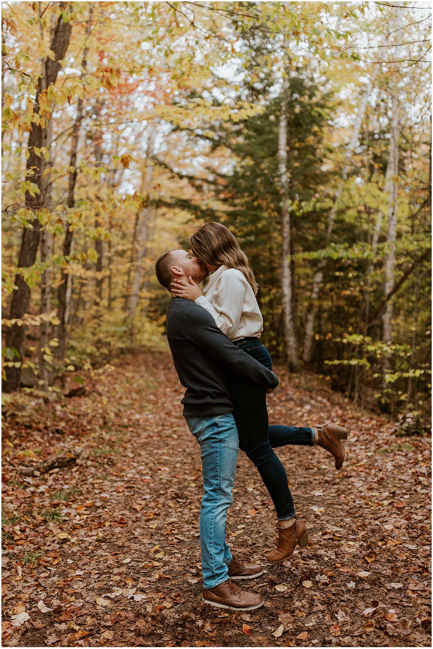 White-mountain-engagement-in-the-fall-Robin-Easler