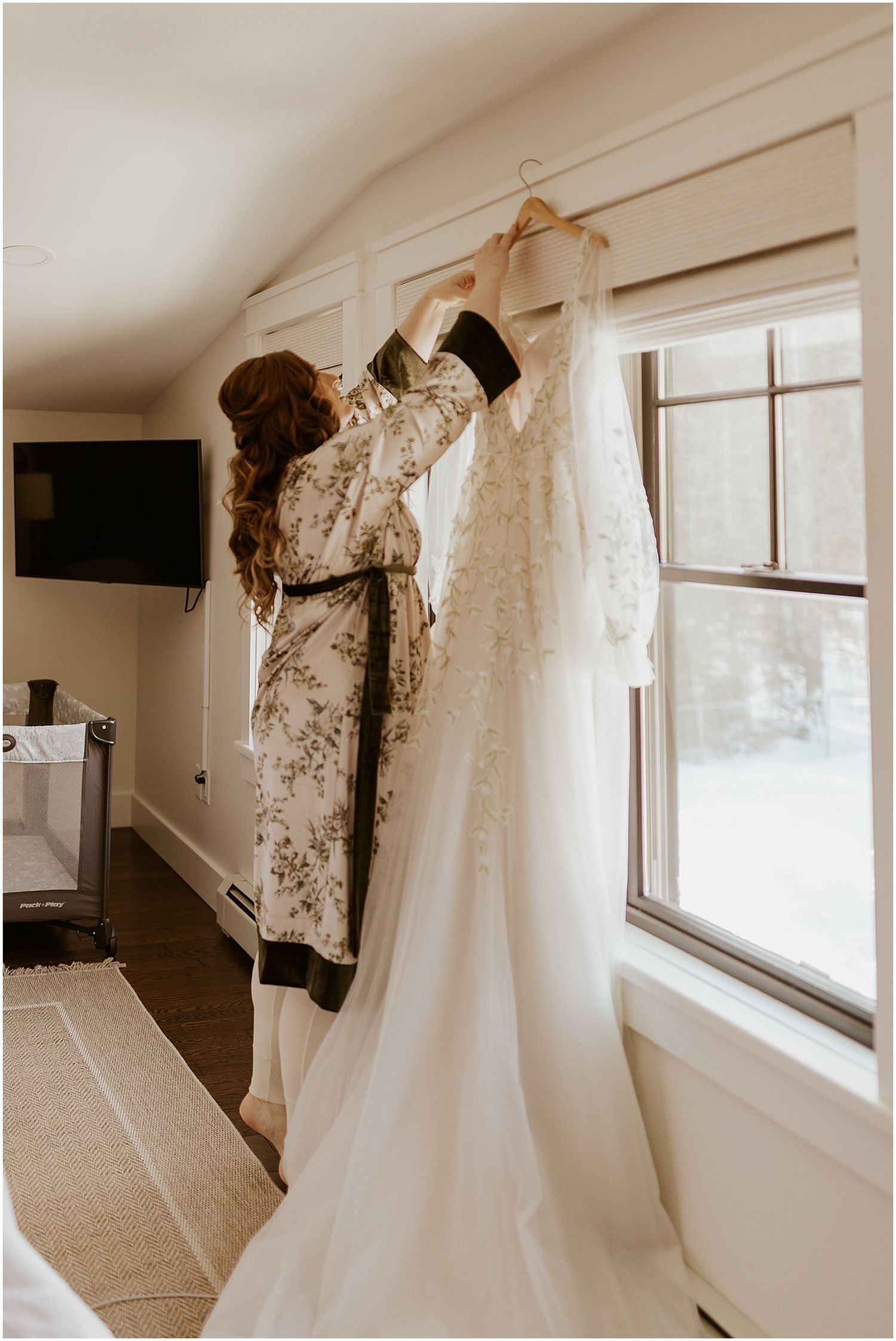 Bride getting ready for NH wedding