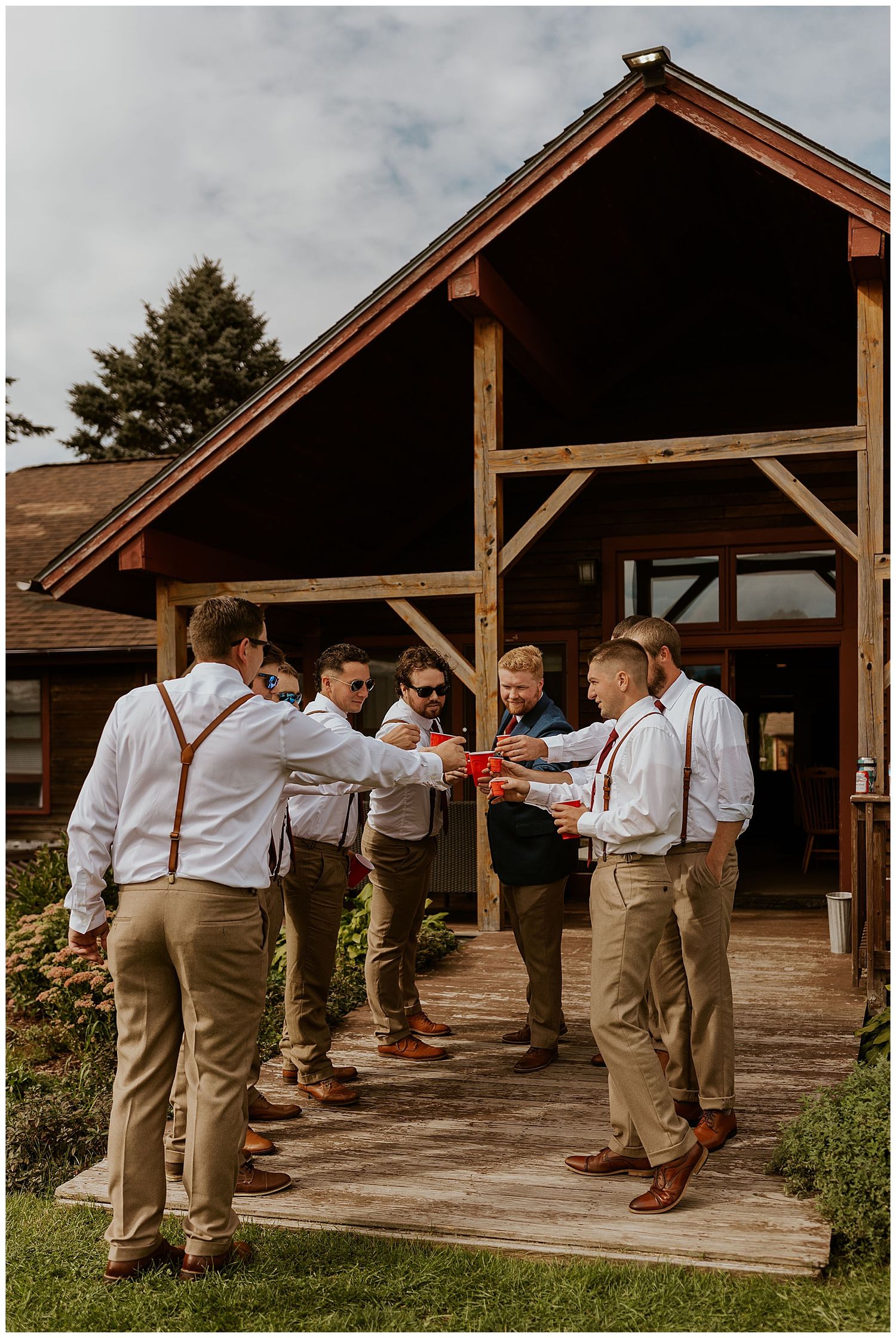 Wedding planning tips for NH couples