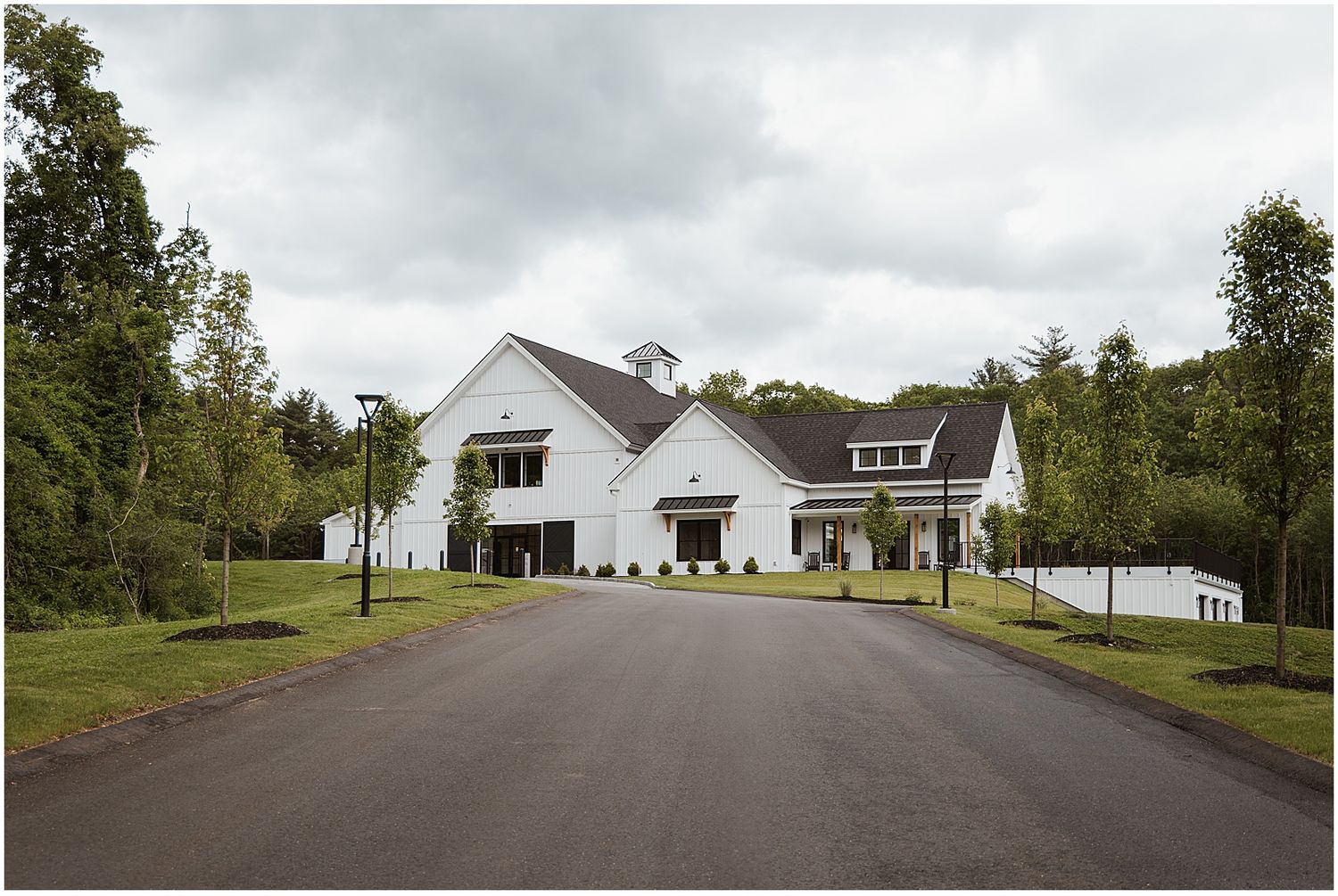 New Hampshire wedding venue Hyla Brook Estate
