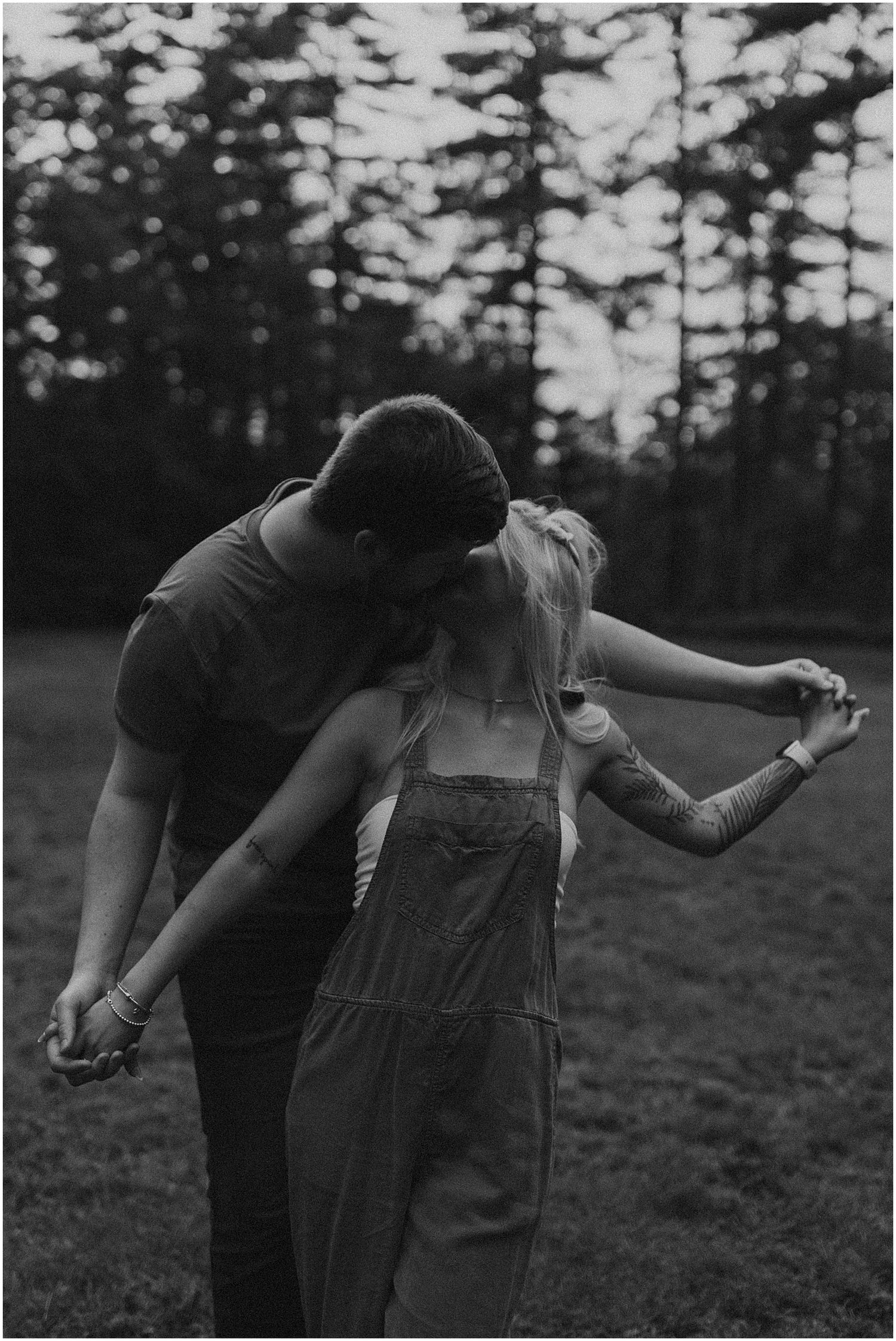 Bear Brook State Park NH couples photo session