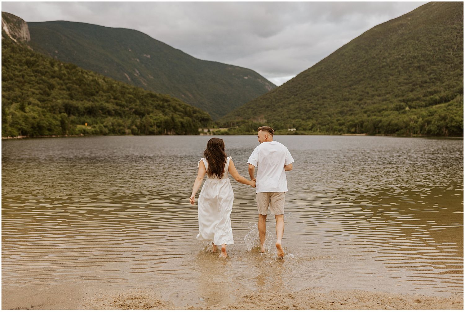 Lake engagement photos in NH - Robin Easler Photography