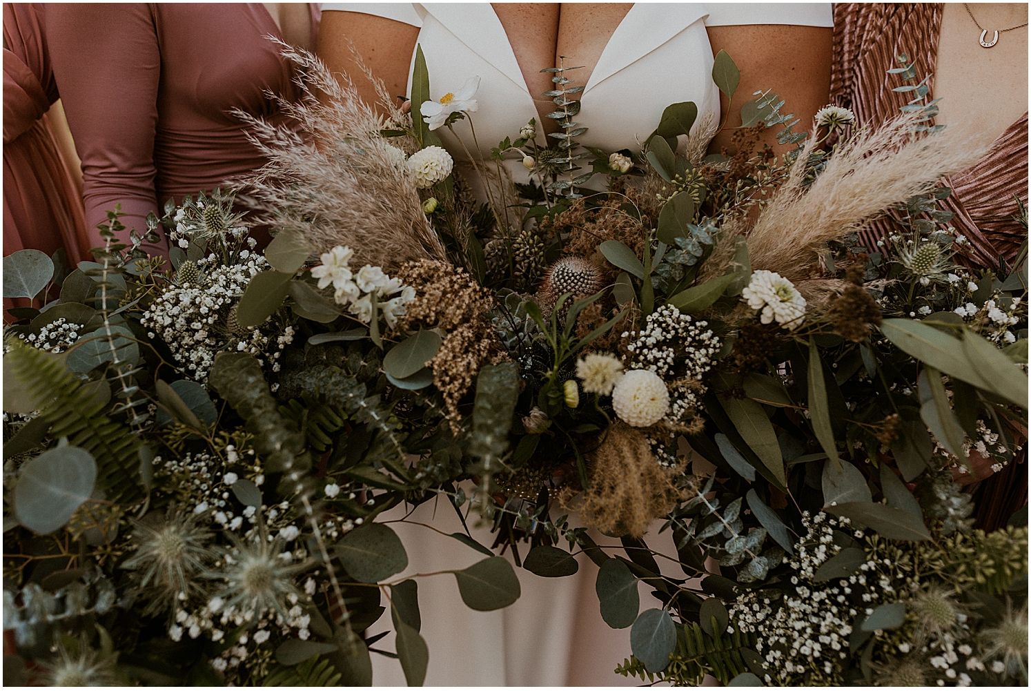 Bridal bouquets for fall wedding