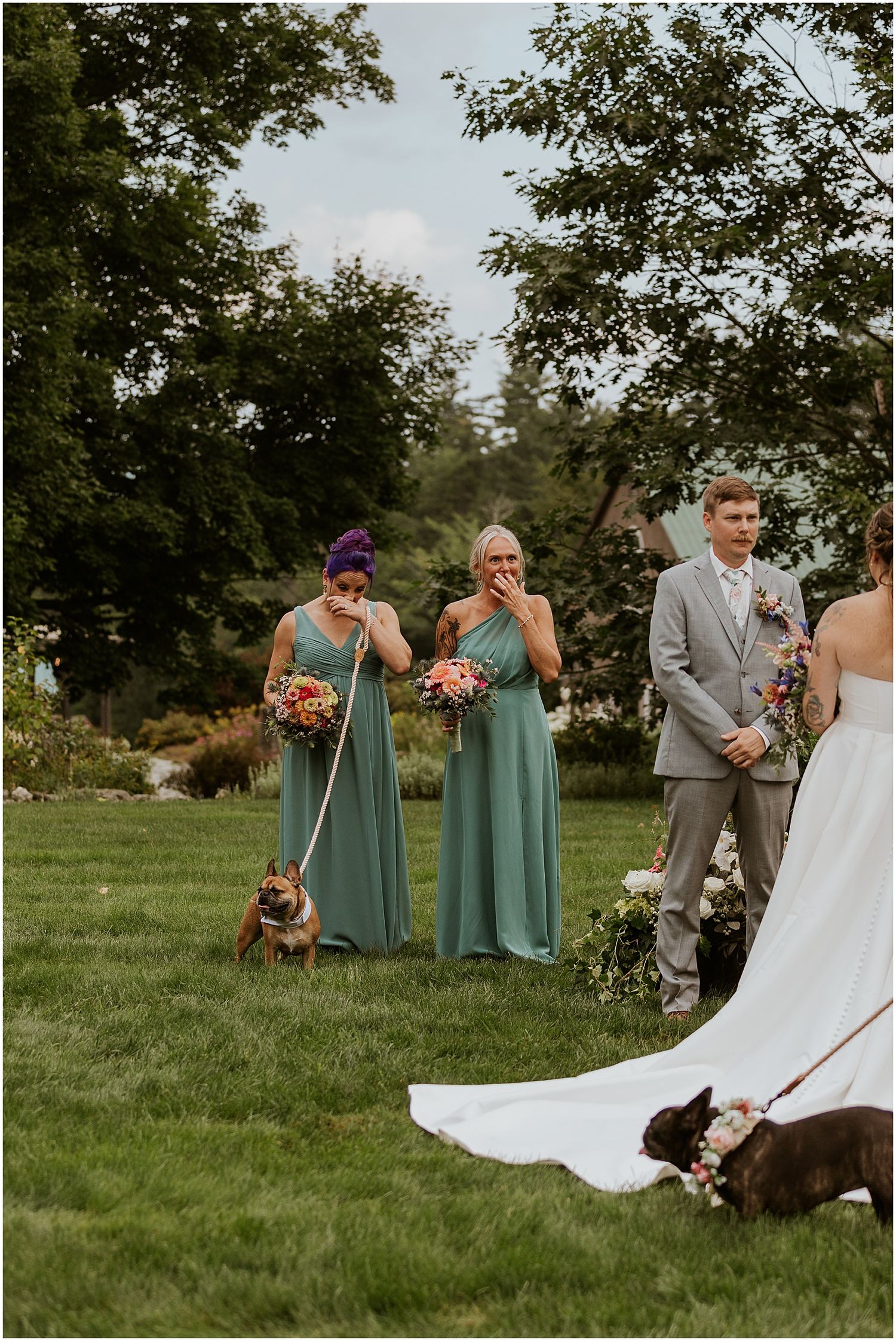 The-Benefits-of-having-2-wedding-photographers-for-your-NH-wedding-by-Robin-Easler7