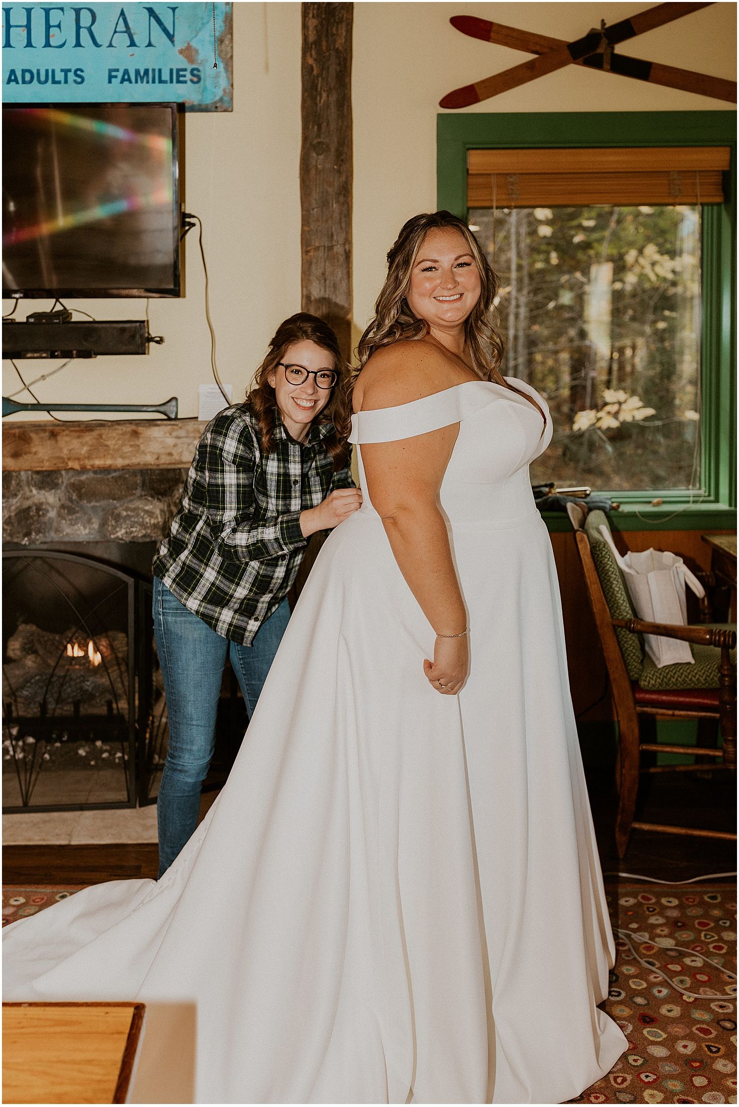 Bride getting ready NH barn wedding