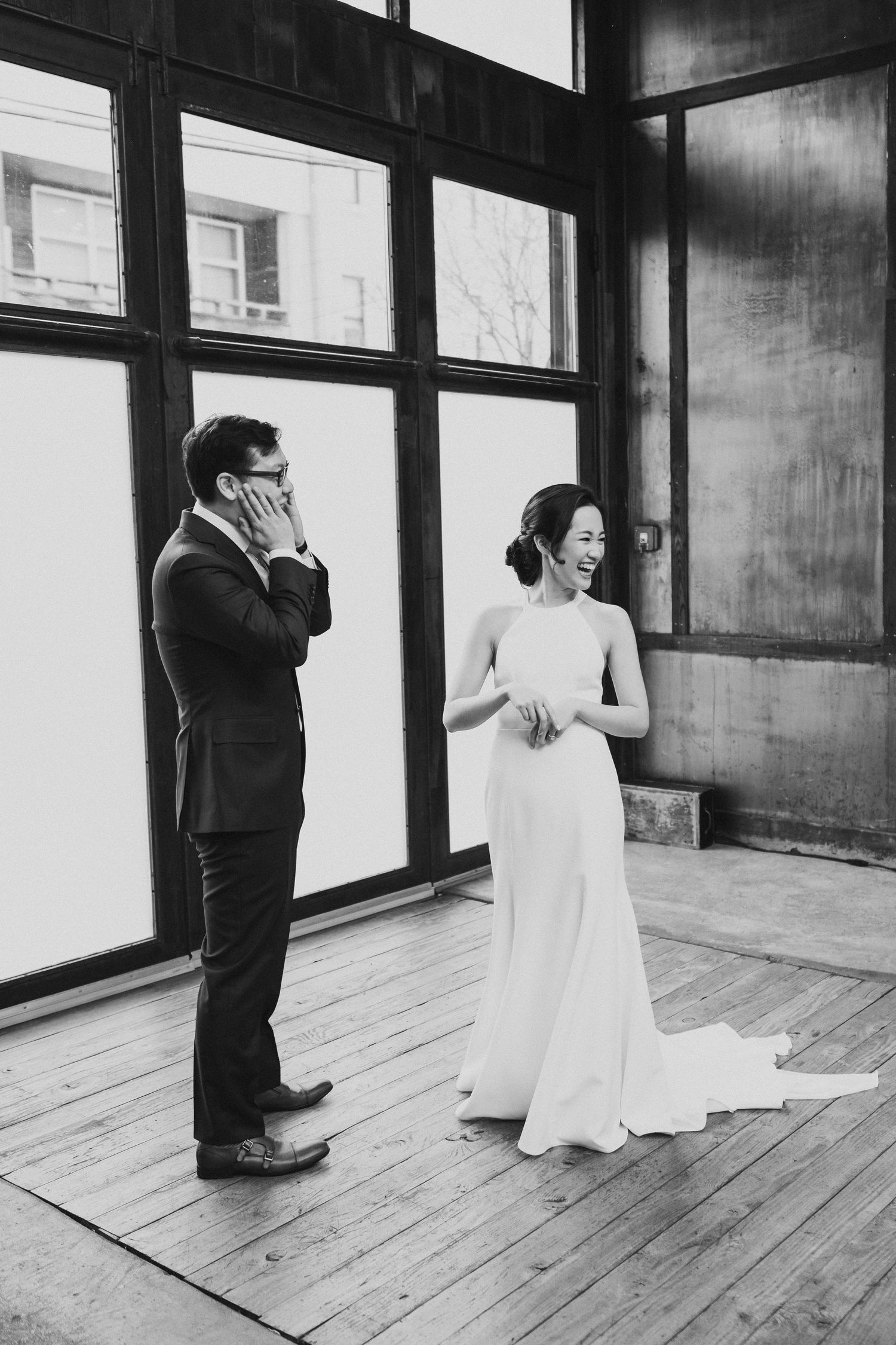 Brooklyn Winery Wedding First Look