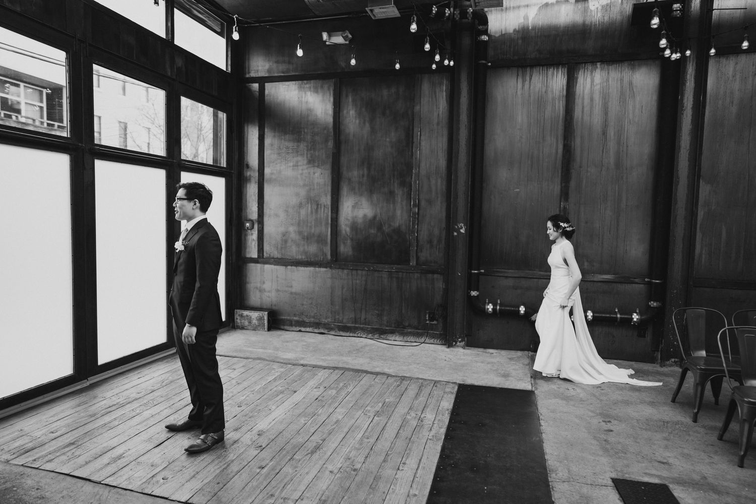 Brooklyn Winery Wedding First Look