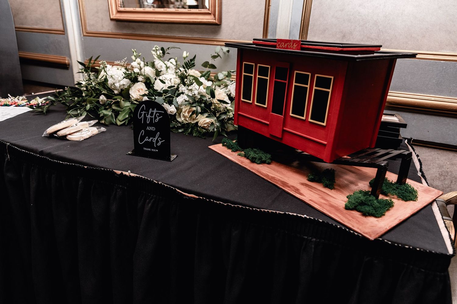 Pittsburgh incline card box on wedding gift table with floral decor and cookies | unique wedding reception detail inspiration