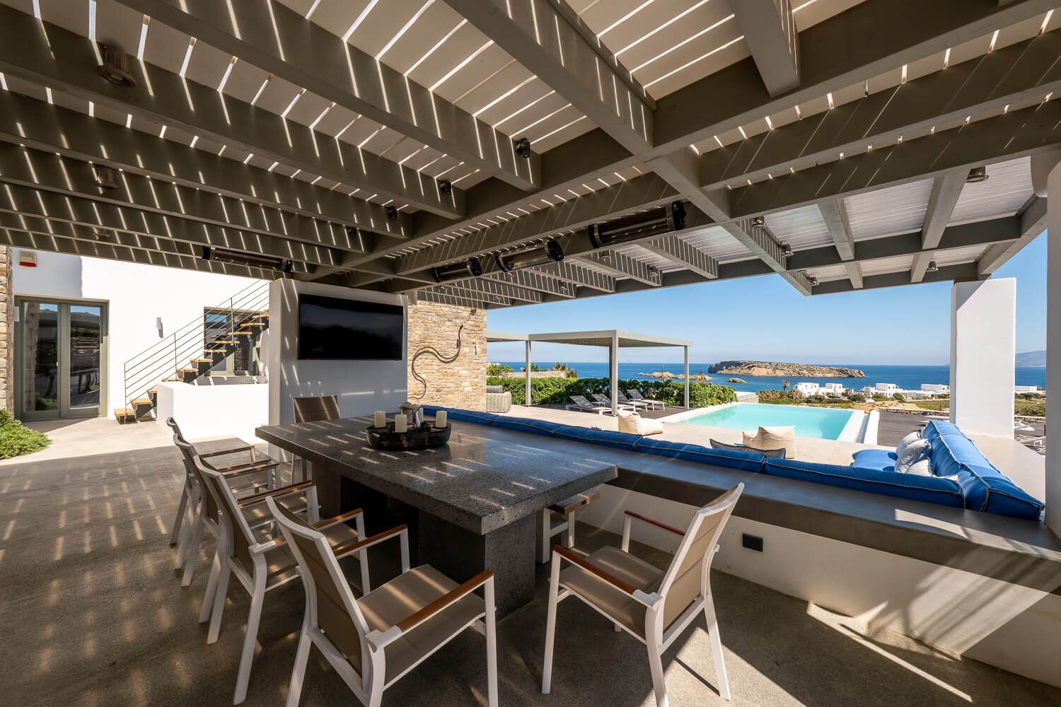 Premium outdoor dinining area and BBQ area in the Greek islands