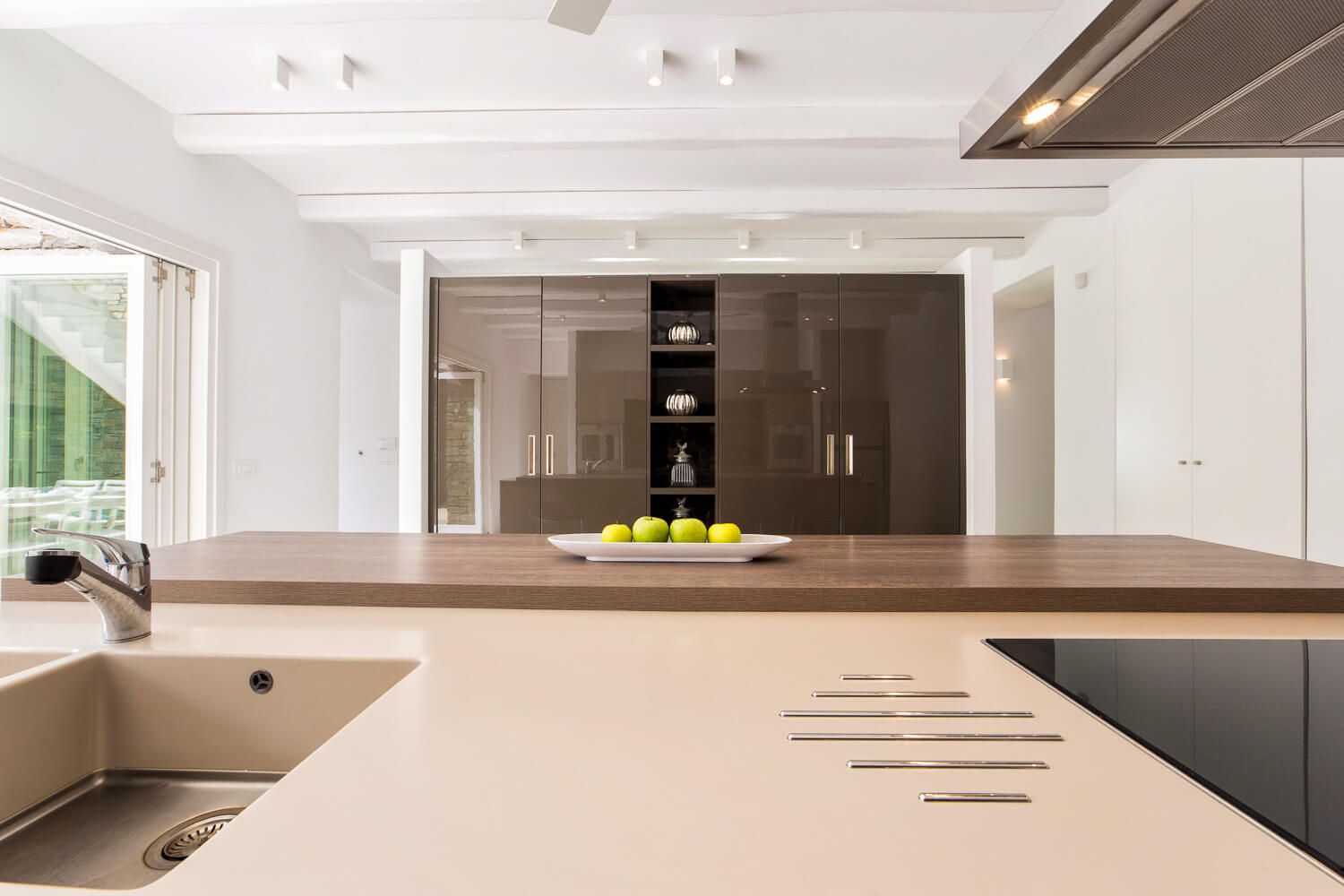Bespoke kitchen cabinetry elevating the real estate market value