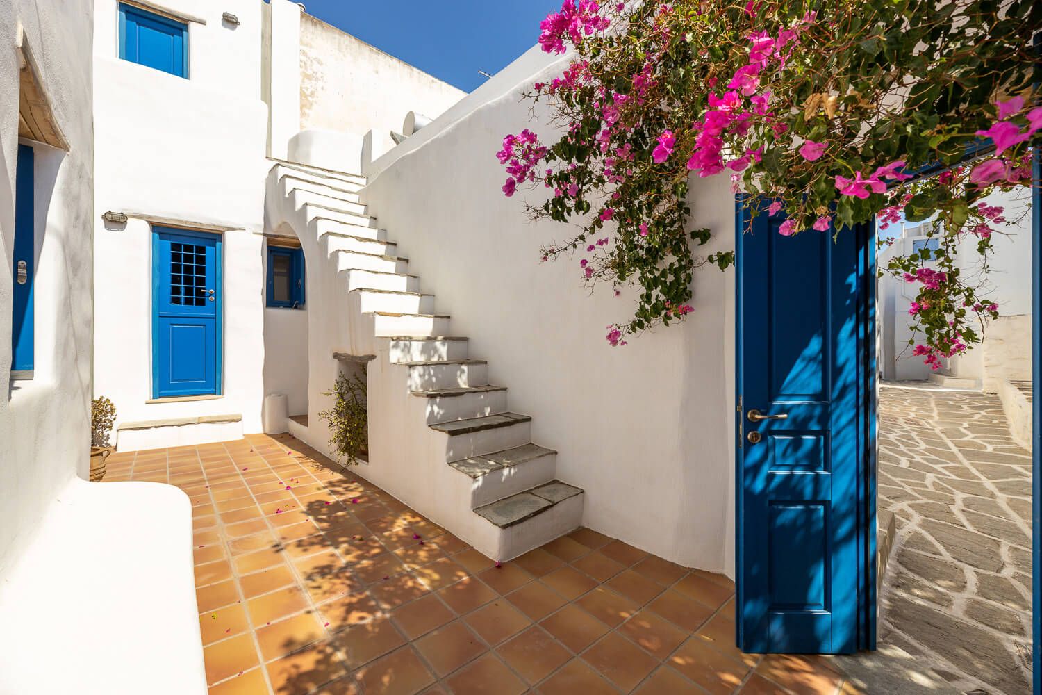 Elite architectural portfolio imagery featuring local island aesthetics