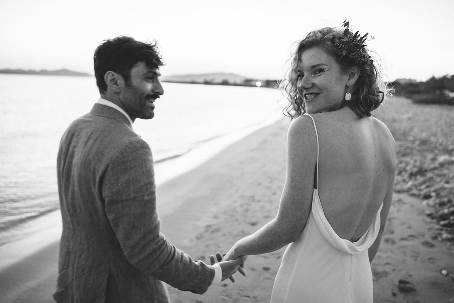 Stunning destination wedding photography of a German couple in Greece