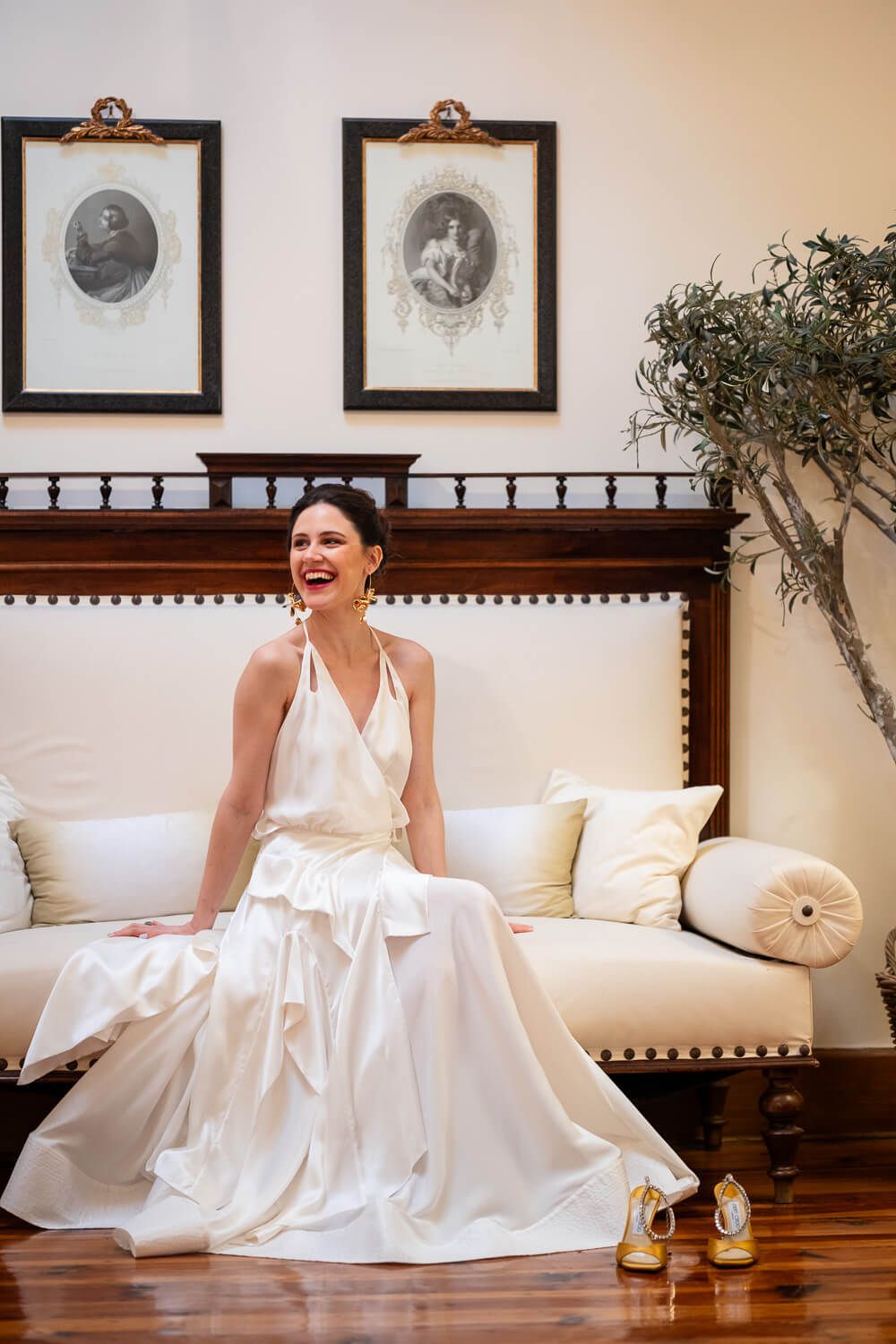 Bride posing for the guests before her wedding in Syros