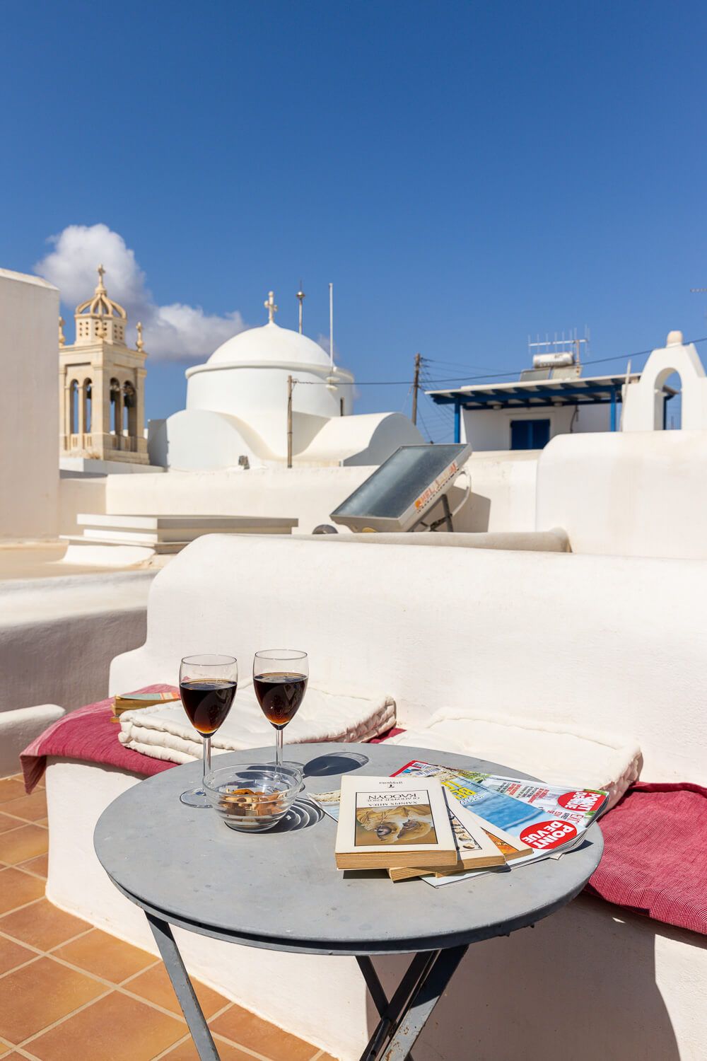 Elite architectural portfolio imagery featuring local island aesthetics