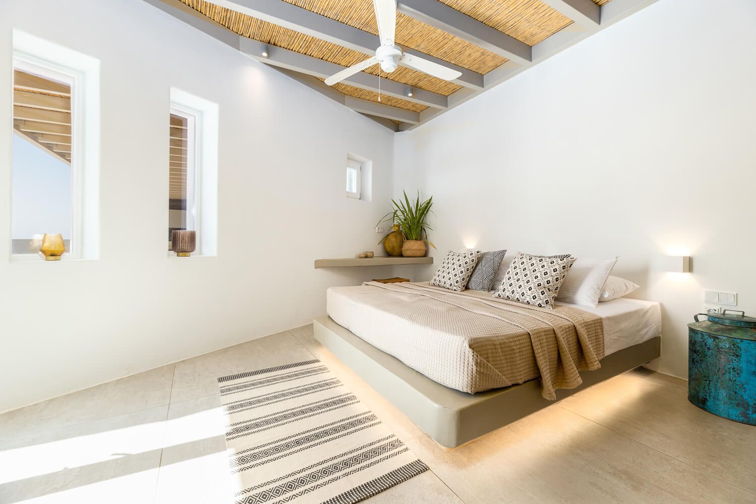 Elevating interior design portfolios with striking media from luxury villa photoshoot in Paros