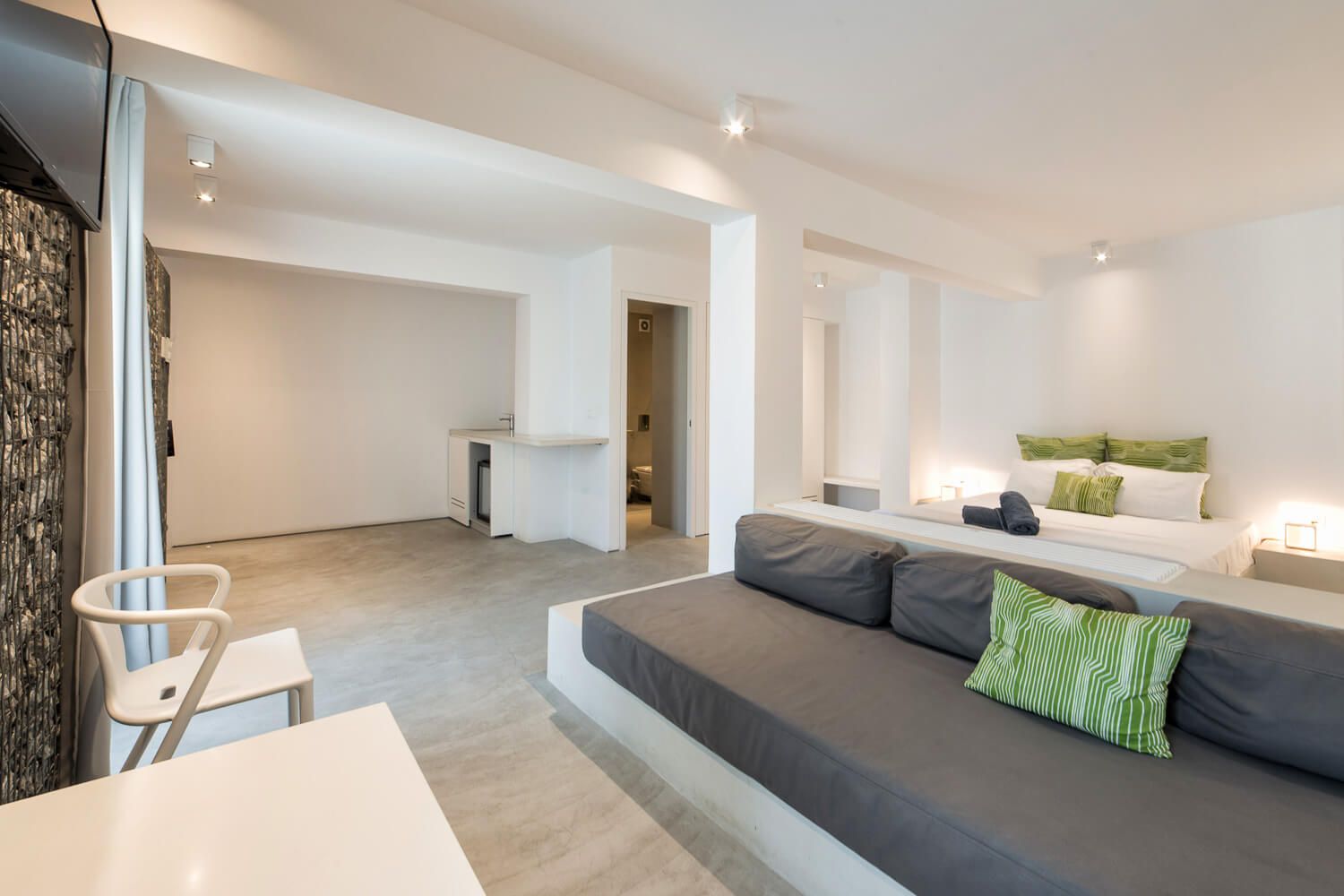Sophisticated suite layouts designed for absolute serenity