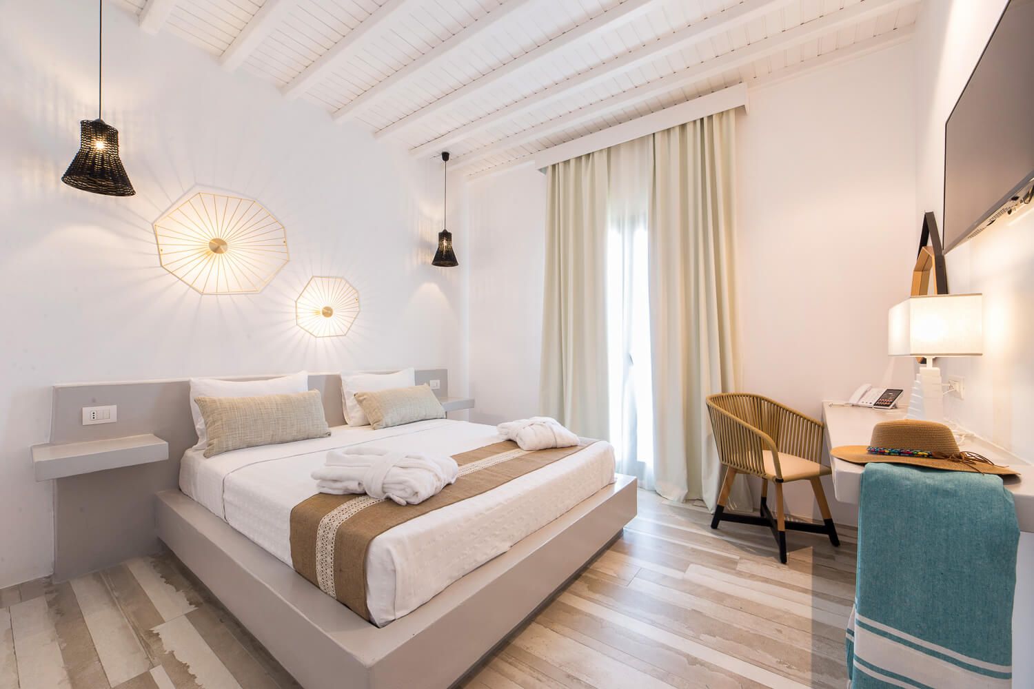 Careful selection of interior elements and premium materials