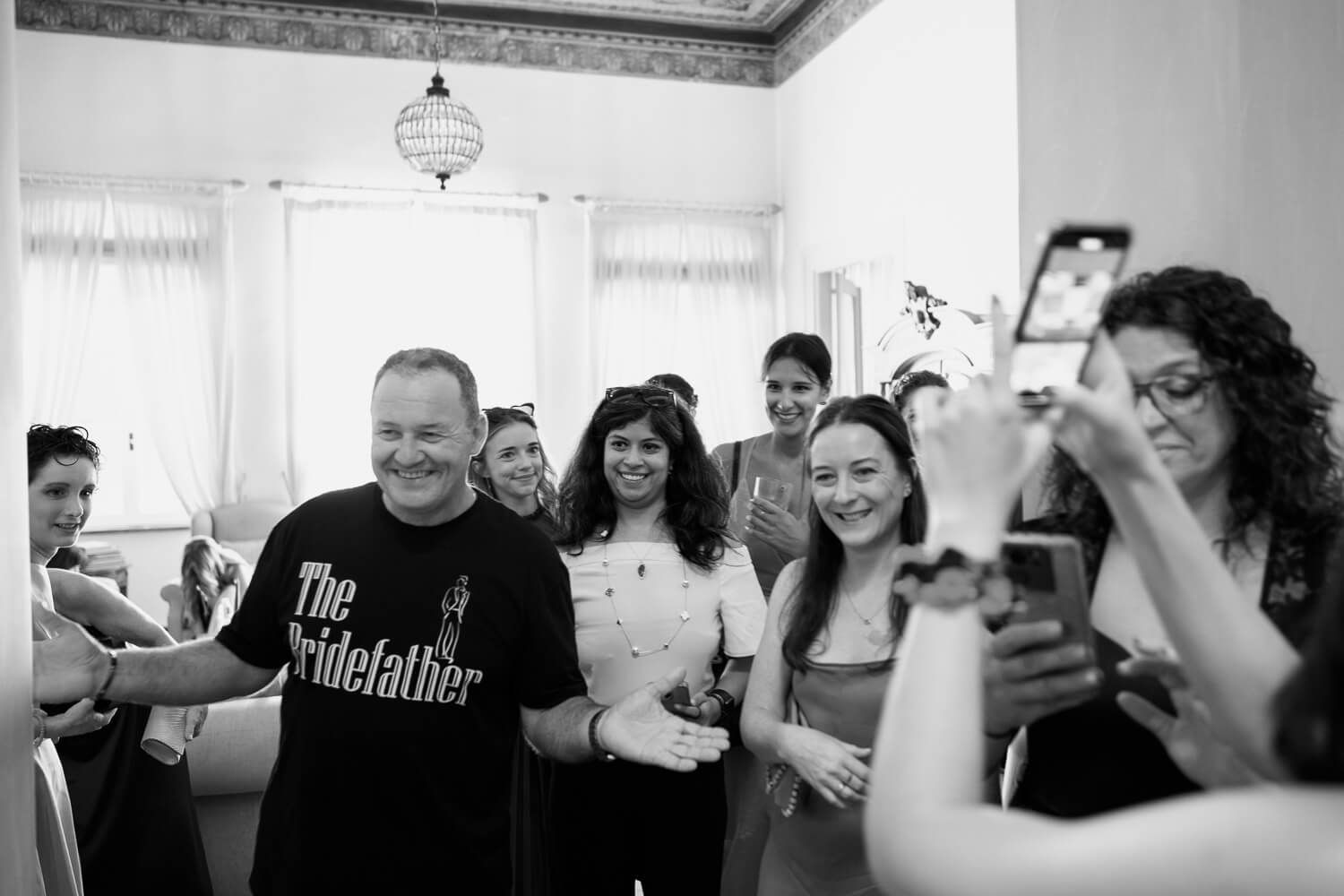 Authentic wedding morning moments captured by a Syros photographer