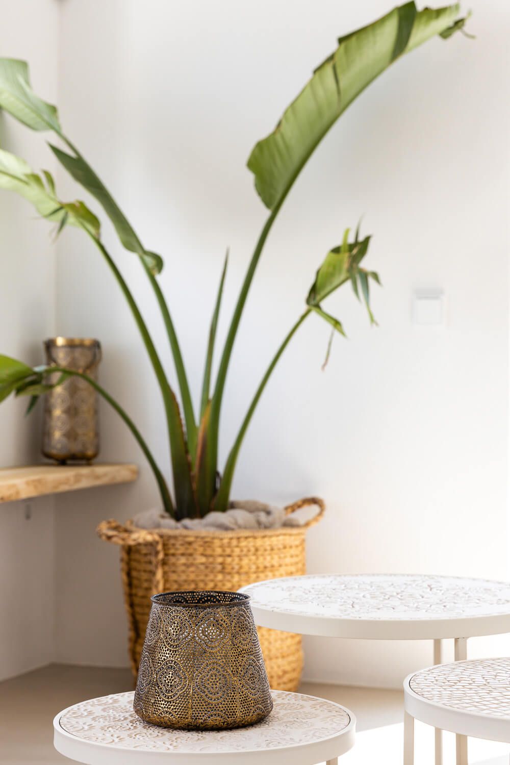 High-end styling choices that transform empty rooms