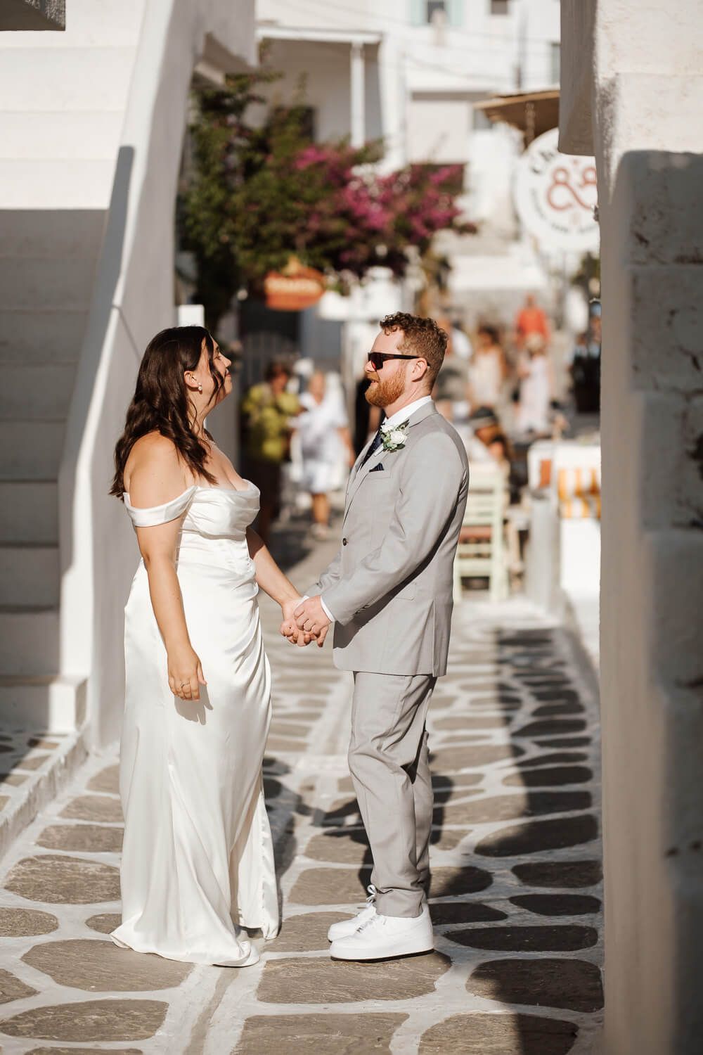 Cycladic architecture wedding backdrop in Naoussa