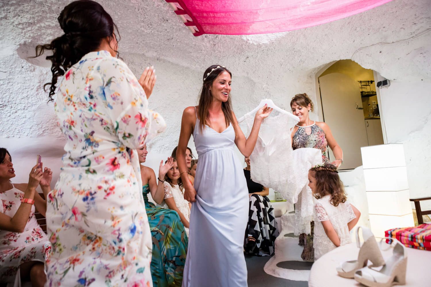 Bridal preparation at Aloni Cave House in Phylacopi Milos