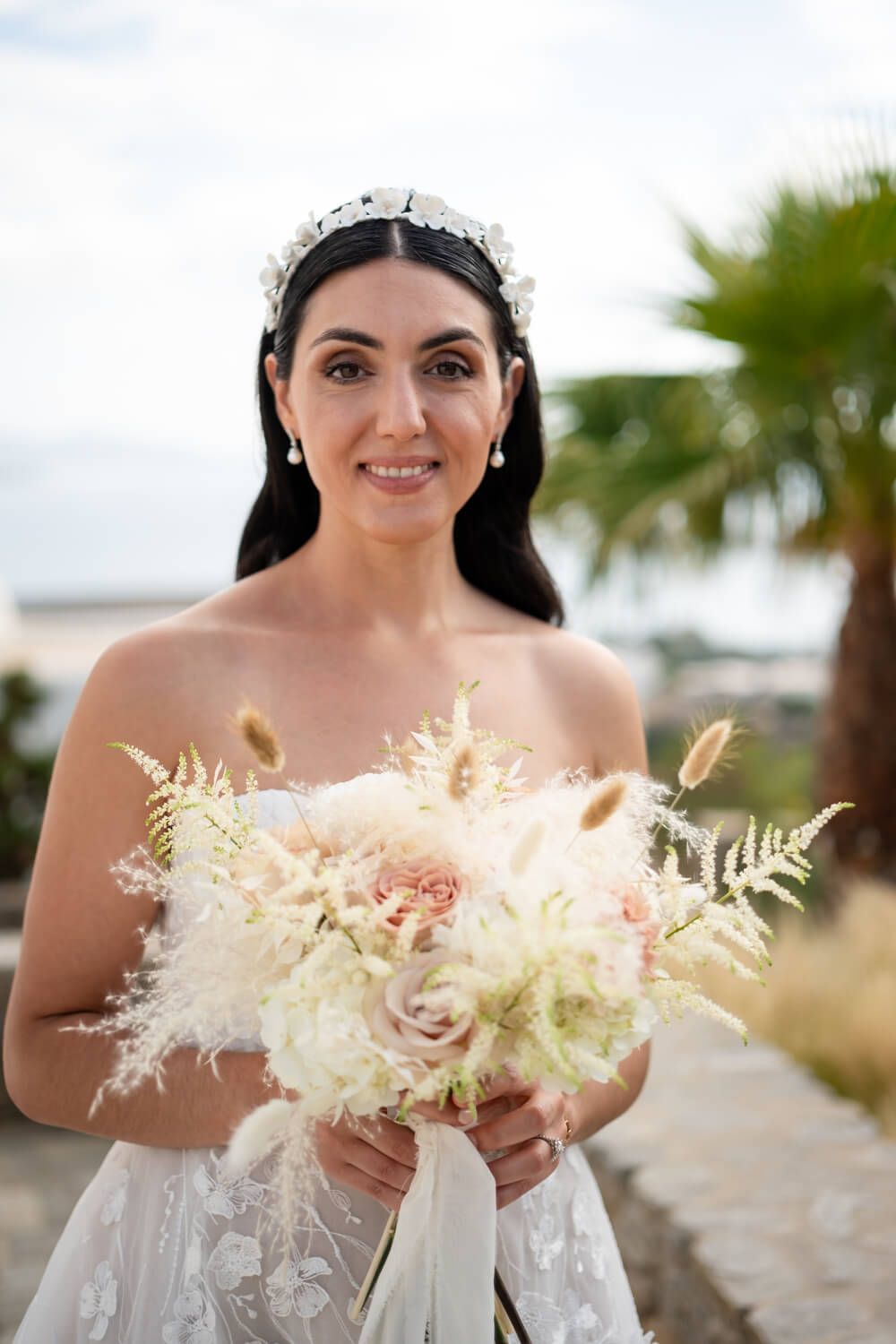 bridal portrait before the ceremony at Seesoo venue