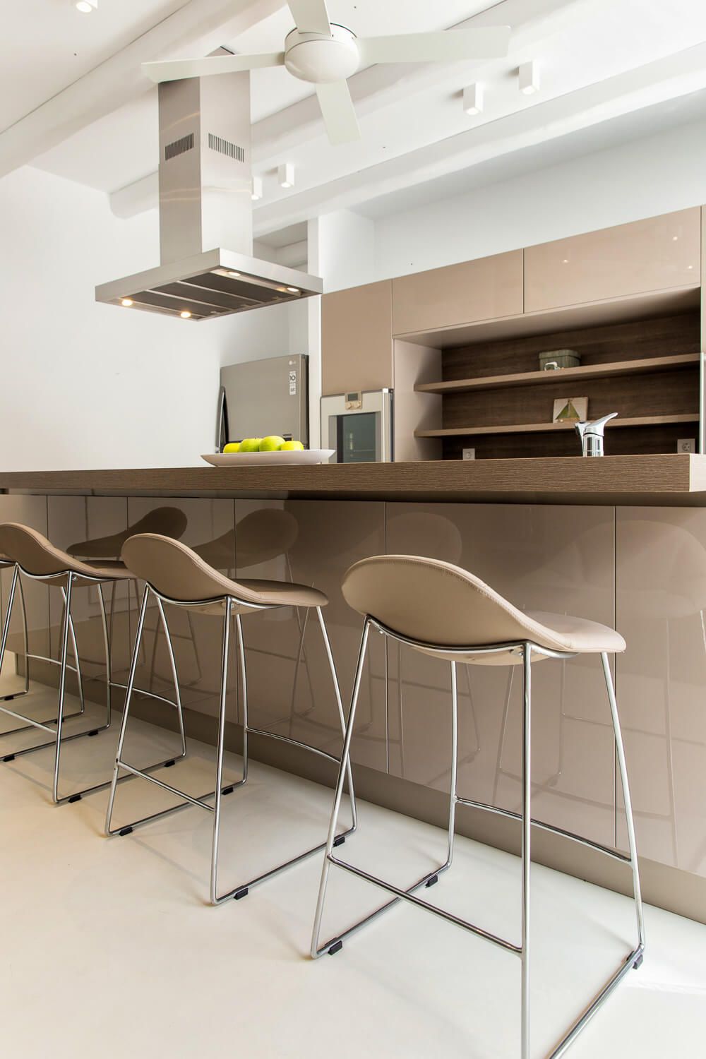 Elegant dining area bathed in morning island sunlight