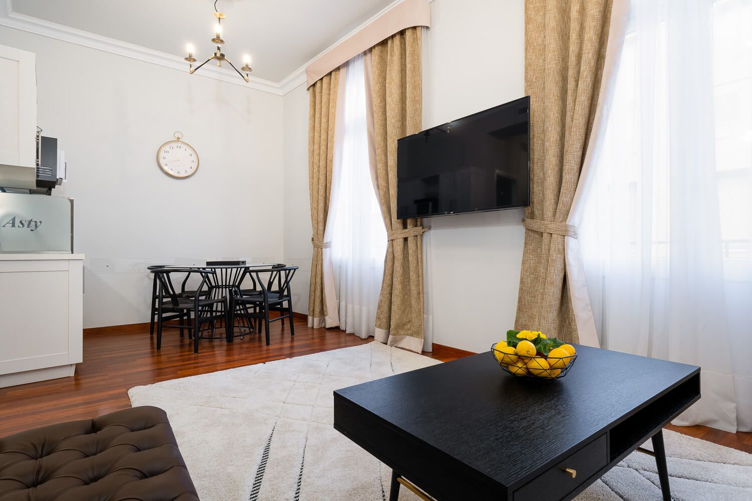 Sophisticated interior styling of an urban luxury apartment in Greece