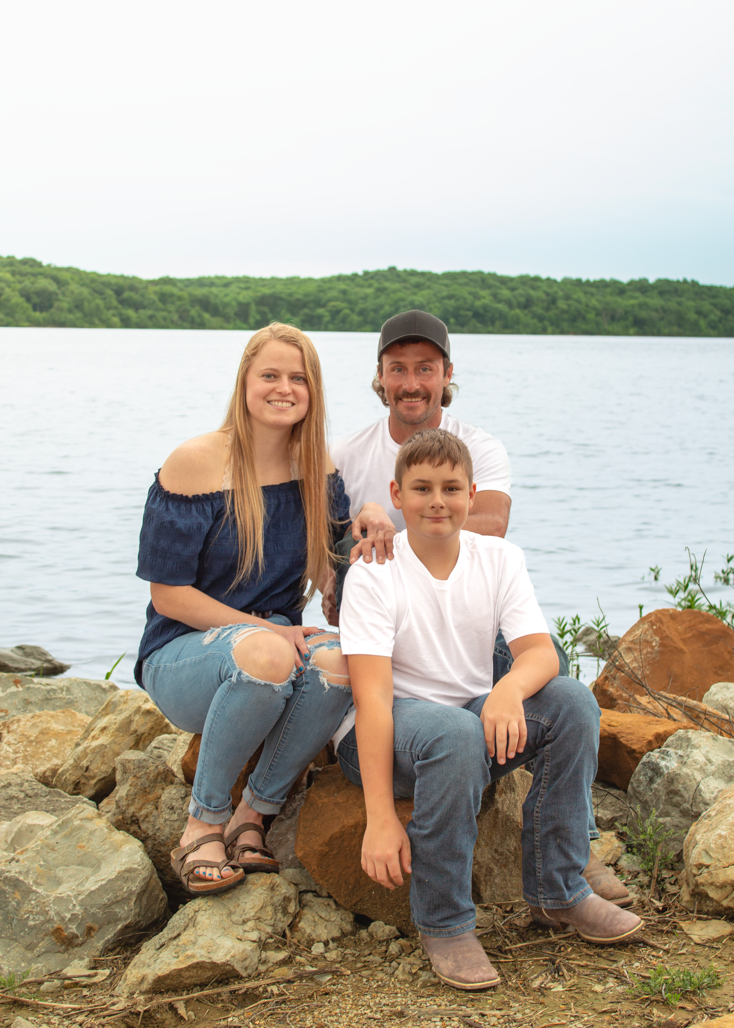Brynlee Madison Photos Kansas City Missouri and Colombia Missouri Photographer 
Family Photos Couples Photos