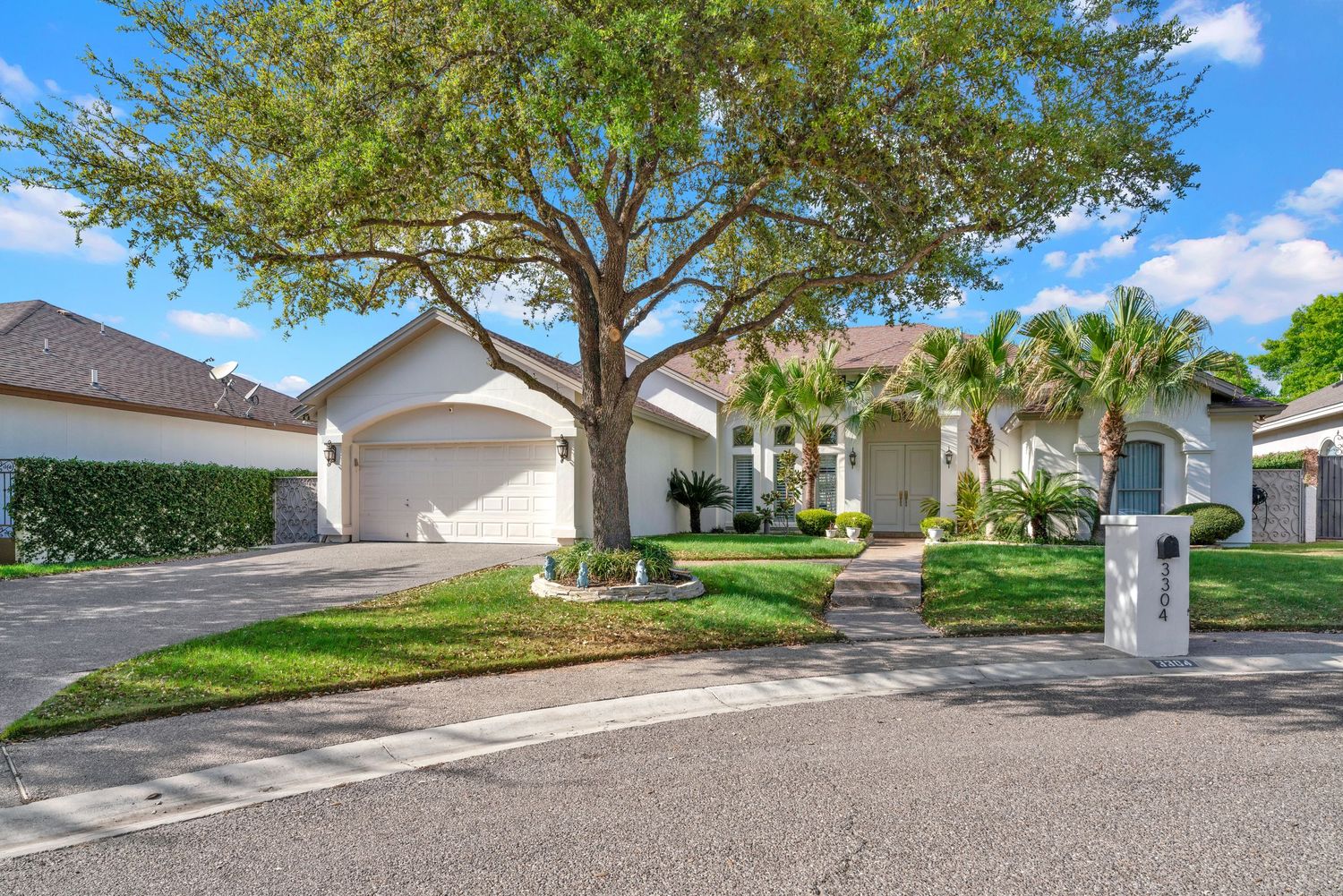 Professional real estate photo of residential property's exterior