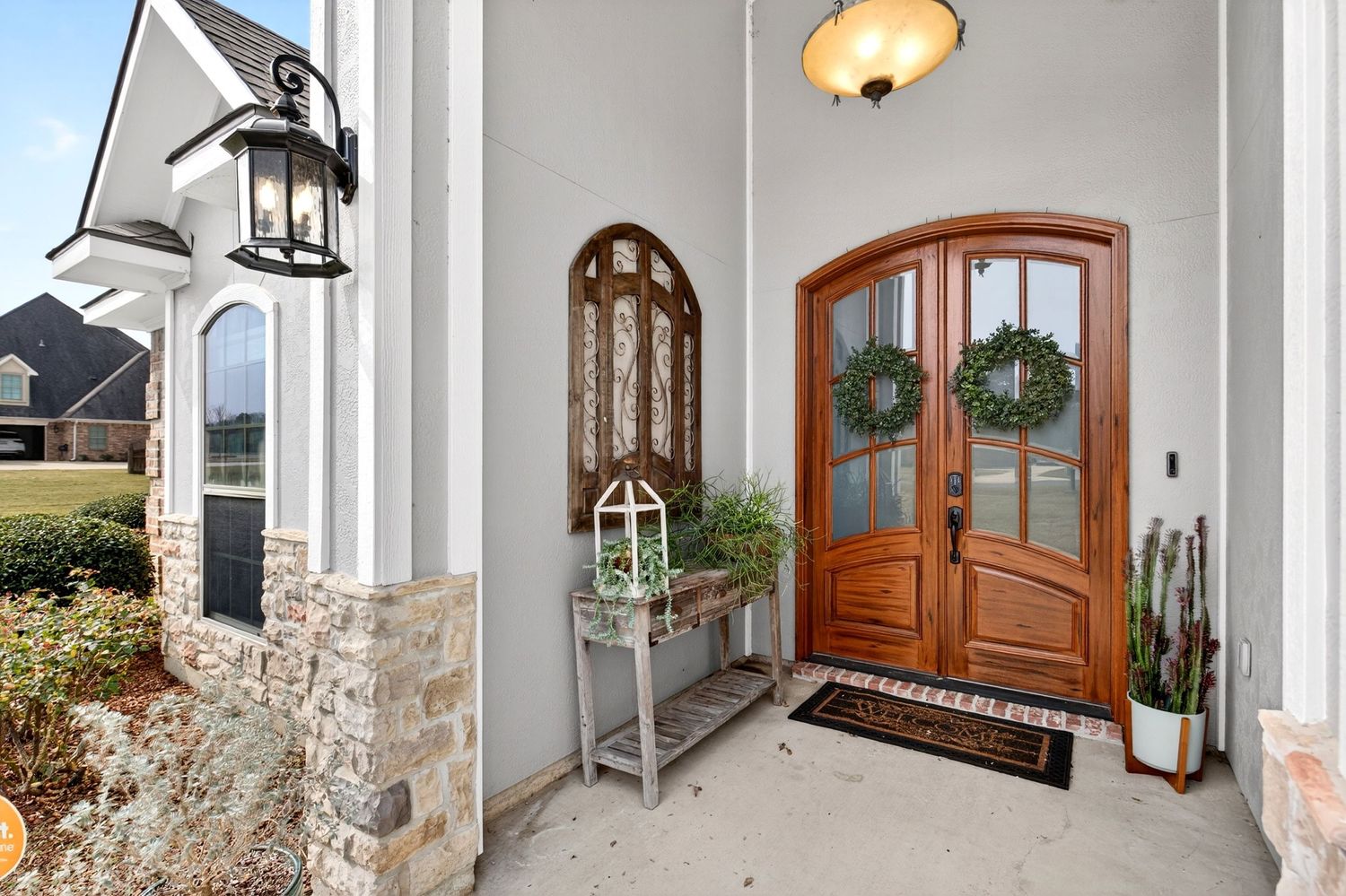 Hey Hannah Front Door Entry