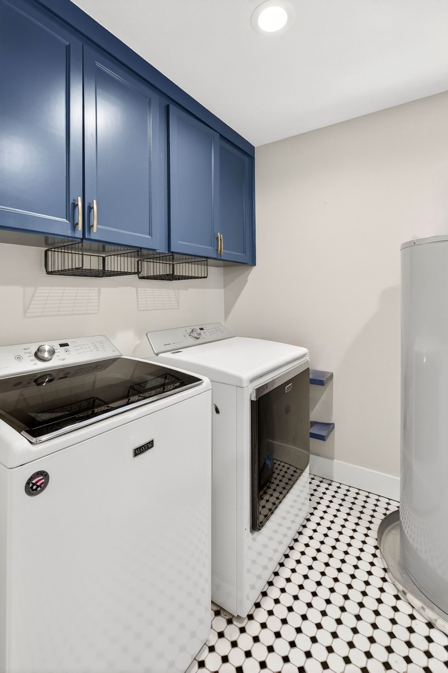 Hey Hannah Laundry Room