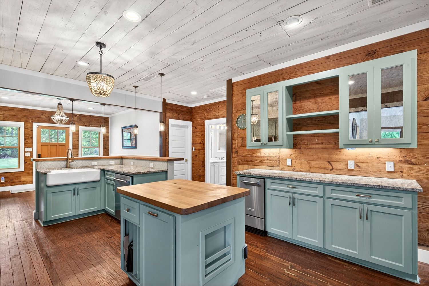Hey Hannah Farmhouse Kitchen