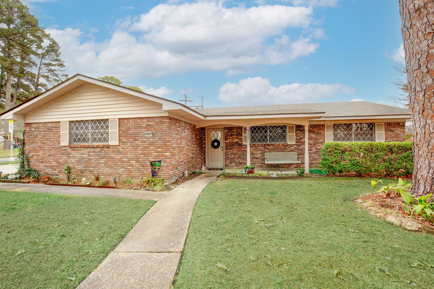 Hey Hannah Home Exterior