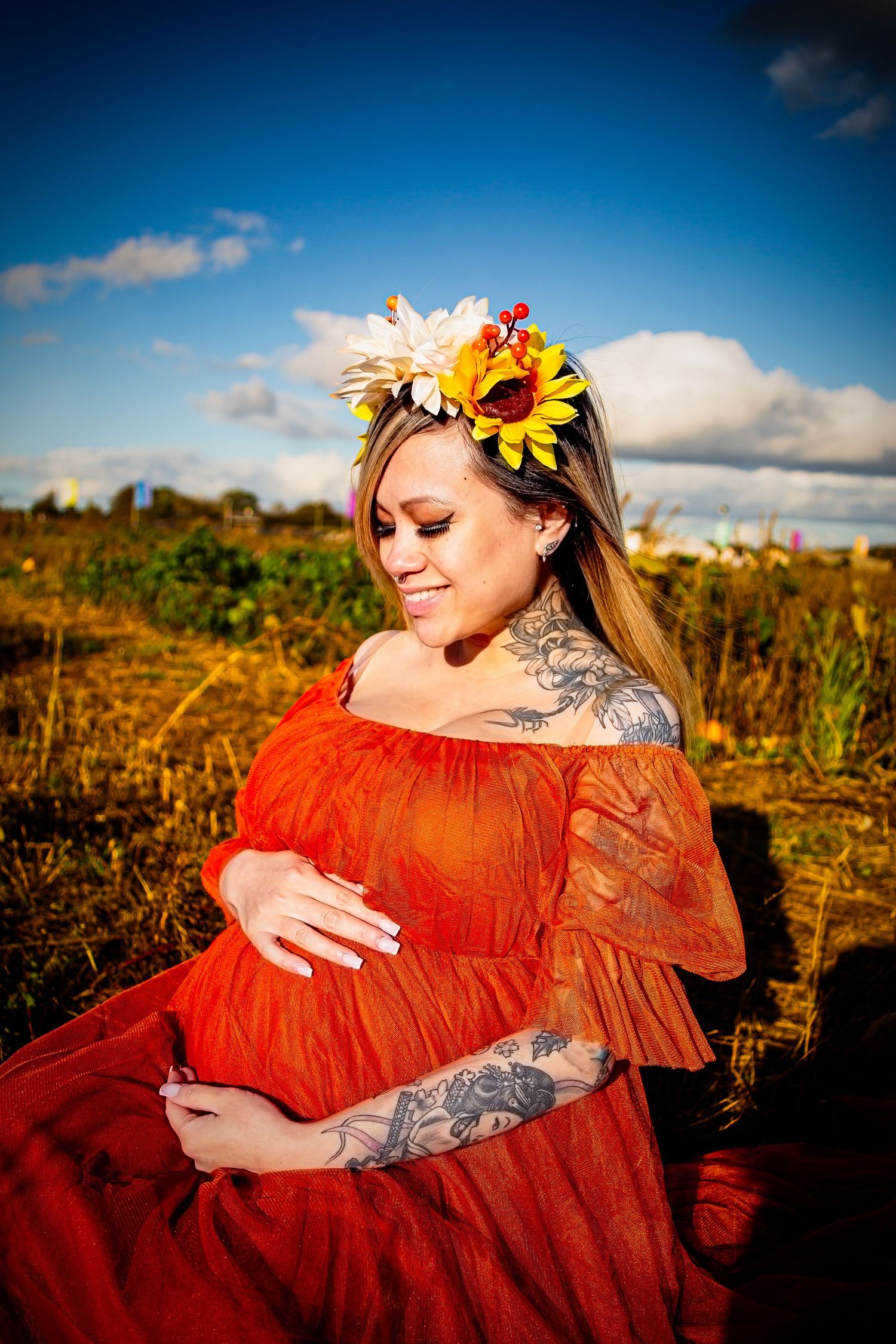 Natural maternity photography session in South Wales capturing glowing mother-to-be by Winter Willow Photography.