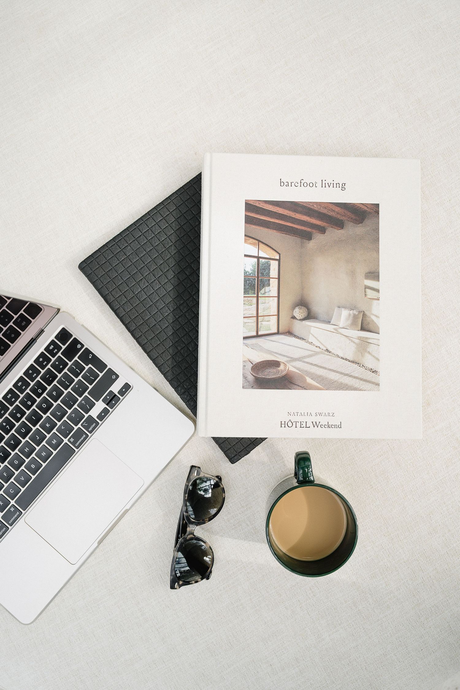 Flatlay for a web designer.