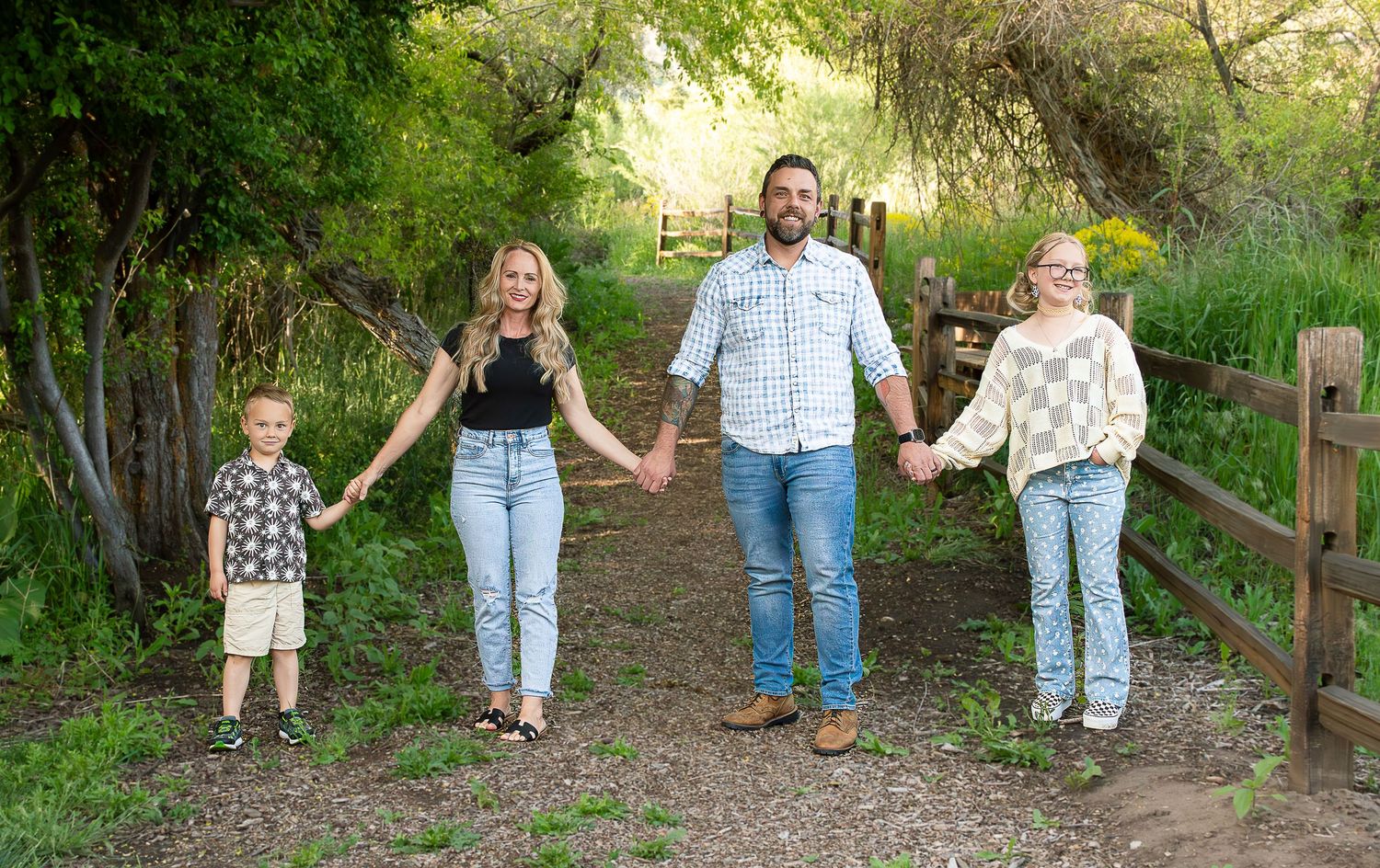 Lifestyle, candid photography of families, weddings, engagements, kids, couples, seniors, graduations, newborns, business branding, nature