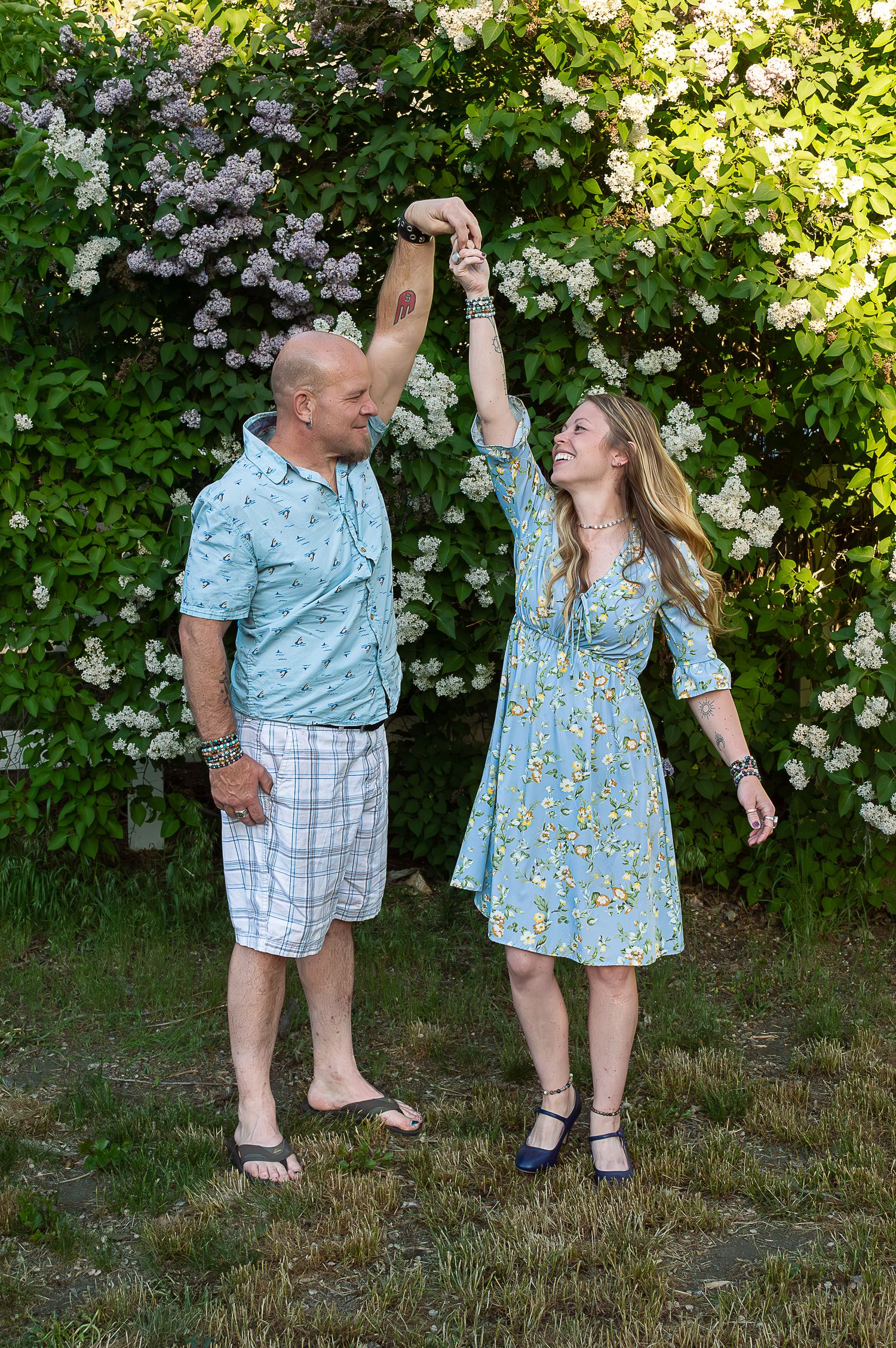 Lifestyle, candid photography of families, weddings, engagements, kids, couples, seniors, graduations, newborns, business branding, nature
