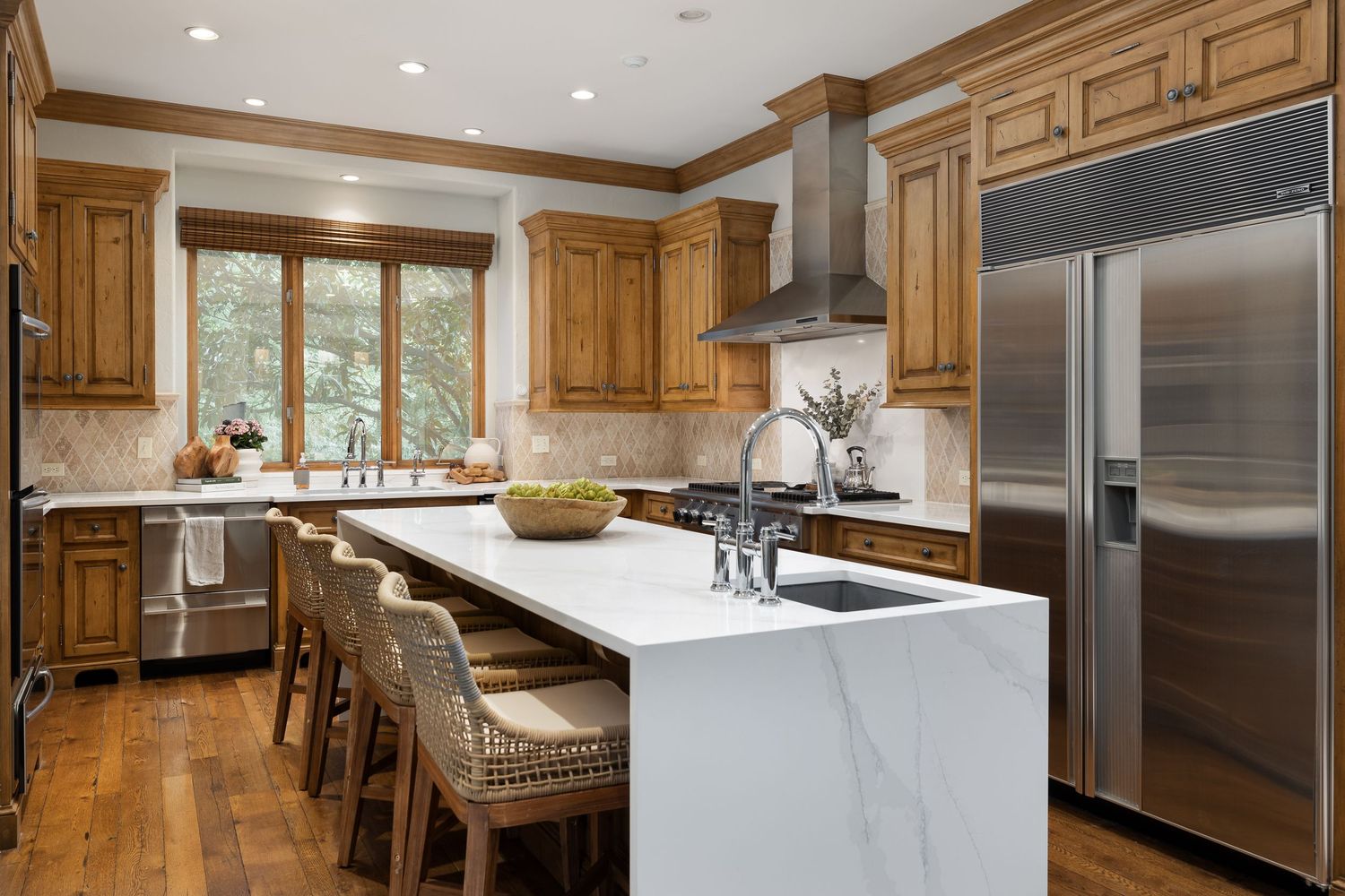 Luxury kitchen photo. Editorial magazine quality photography by Derek Mecca in Kansas City.