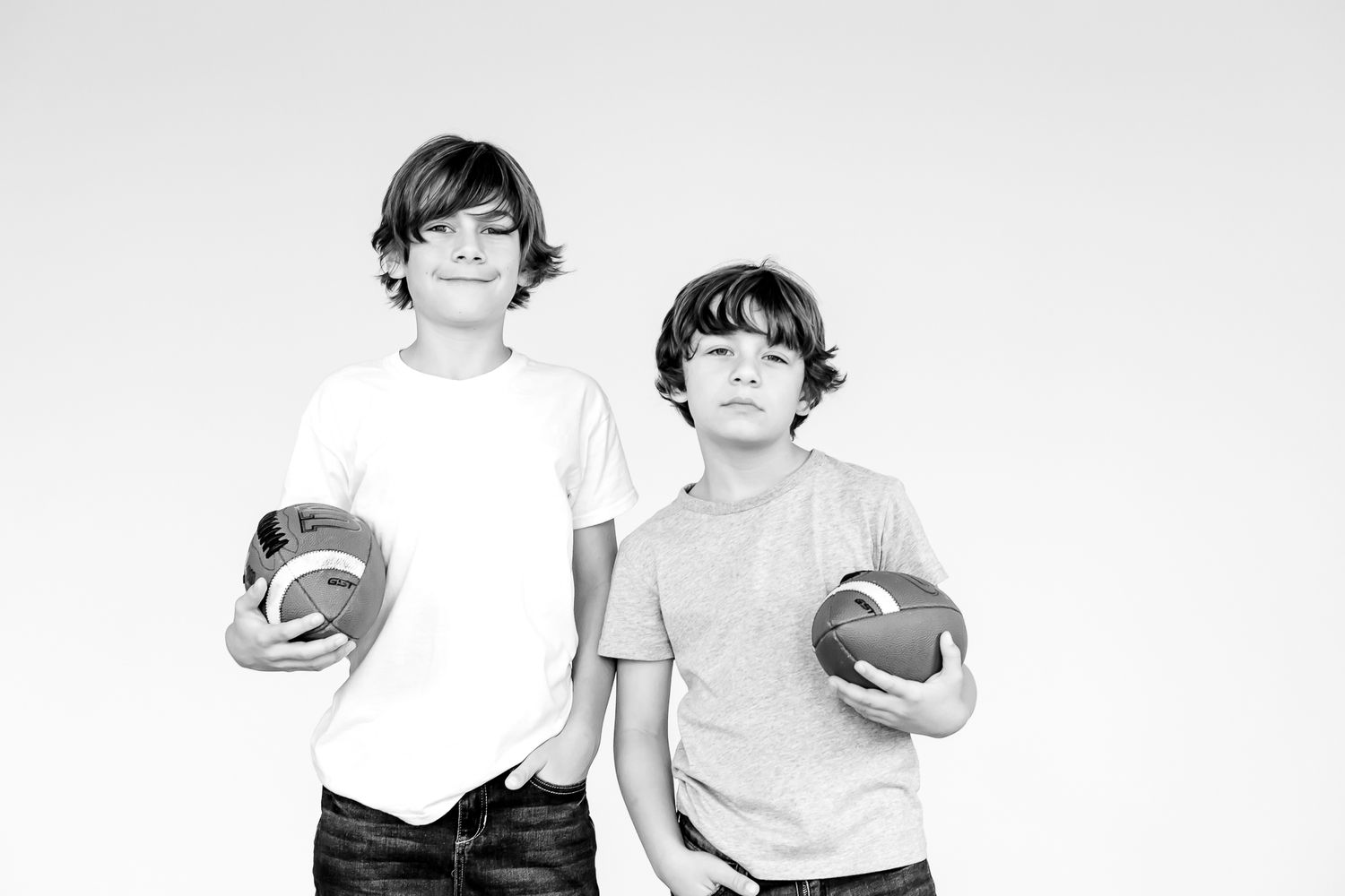 Sibling moment during Highland Park kids portrait session