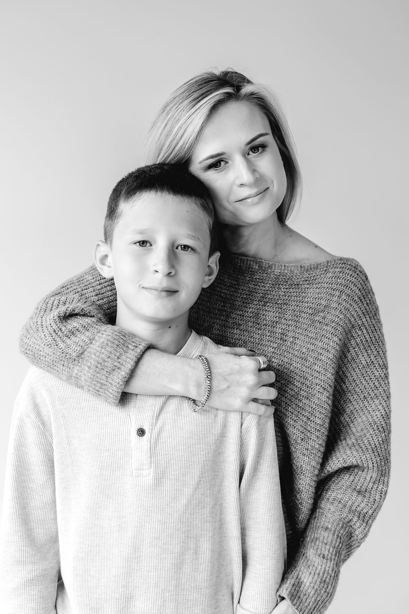 mom and son studio posing ideas for Chicago studio portraits