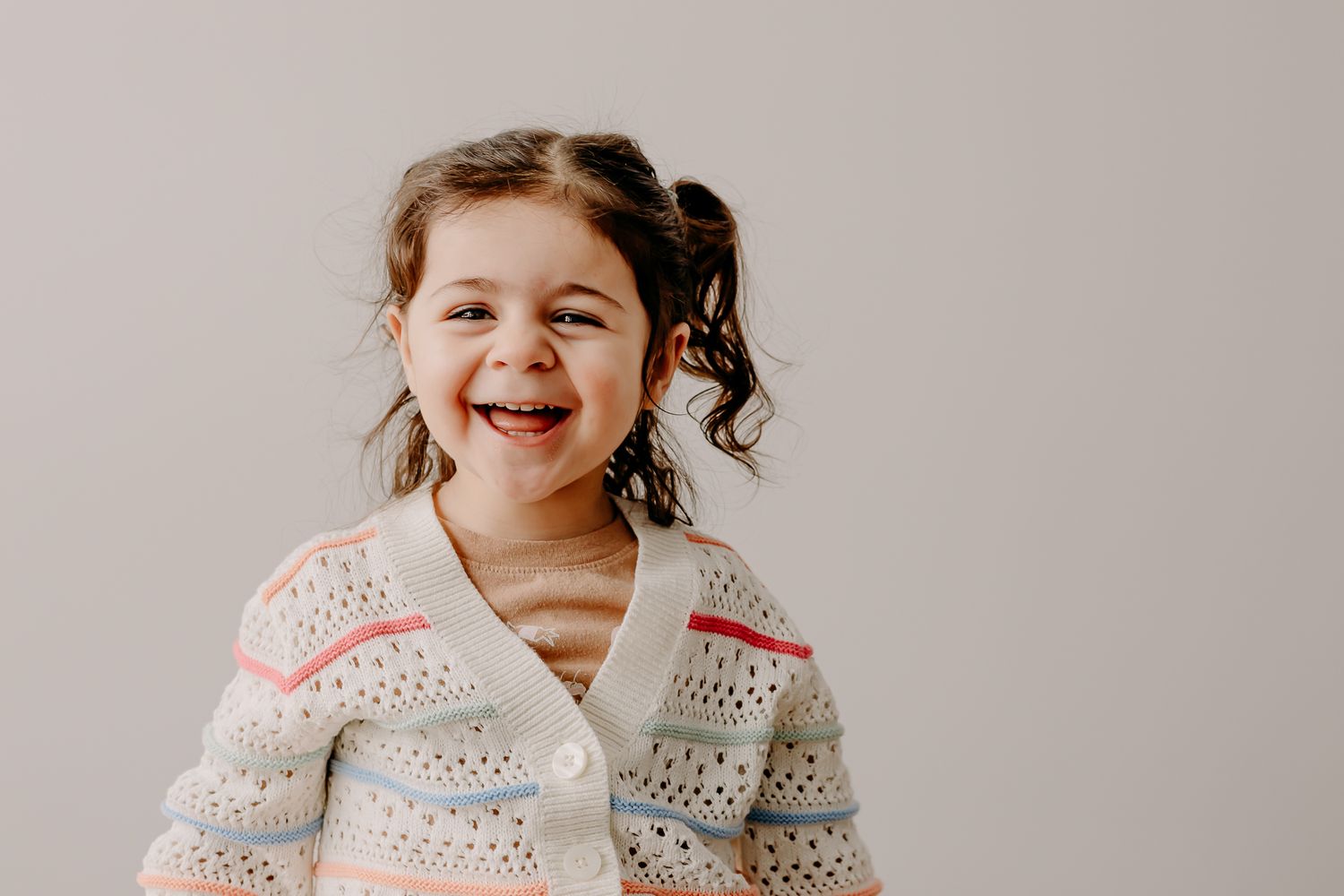 Relaxed Winnetka kids portrait session with fun and smiles