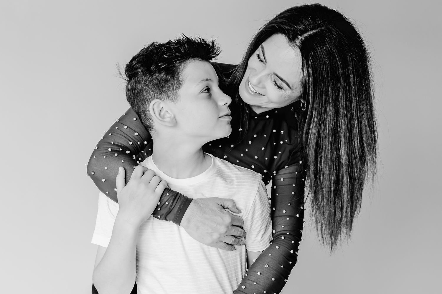 Parents holding children in Chicago family photography studio session