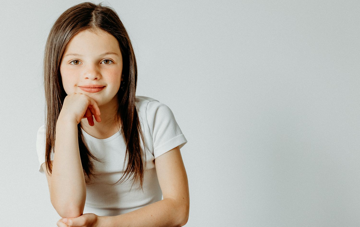 Kids Fine Art Portrait of Girl in Chicago Illinois Studio