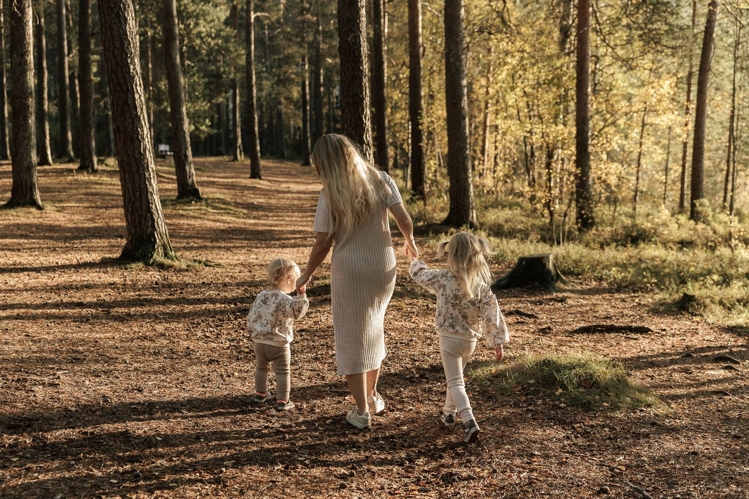Dokumentaarinen perhekuvaus - Miljöökuvaus - Moment kuvauskokonaisuus - Saaga Visuals - Valokuvaaja Oulu
