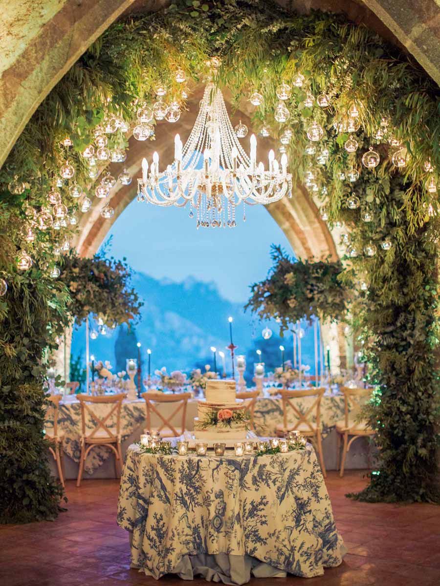 luxury-wedding-hotel-villa-cimbrone-event.jpg