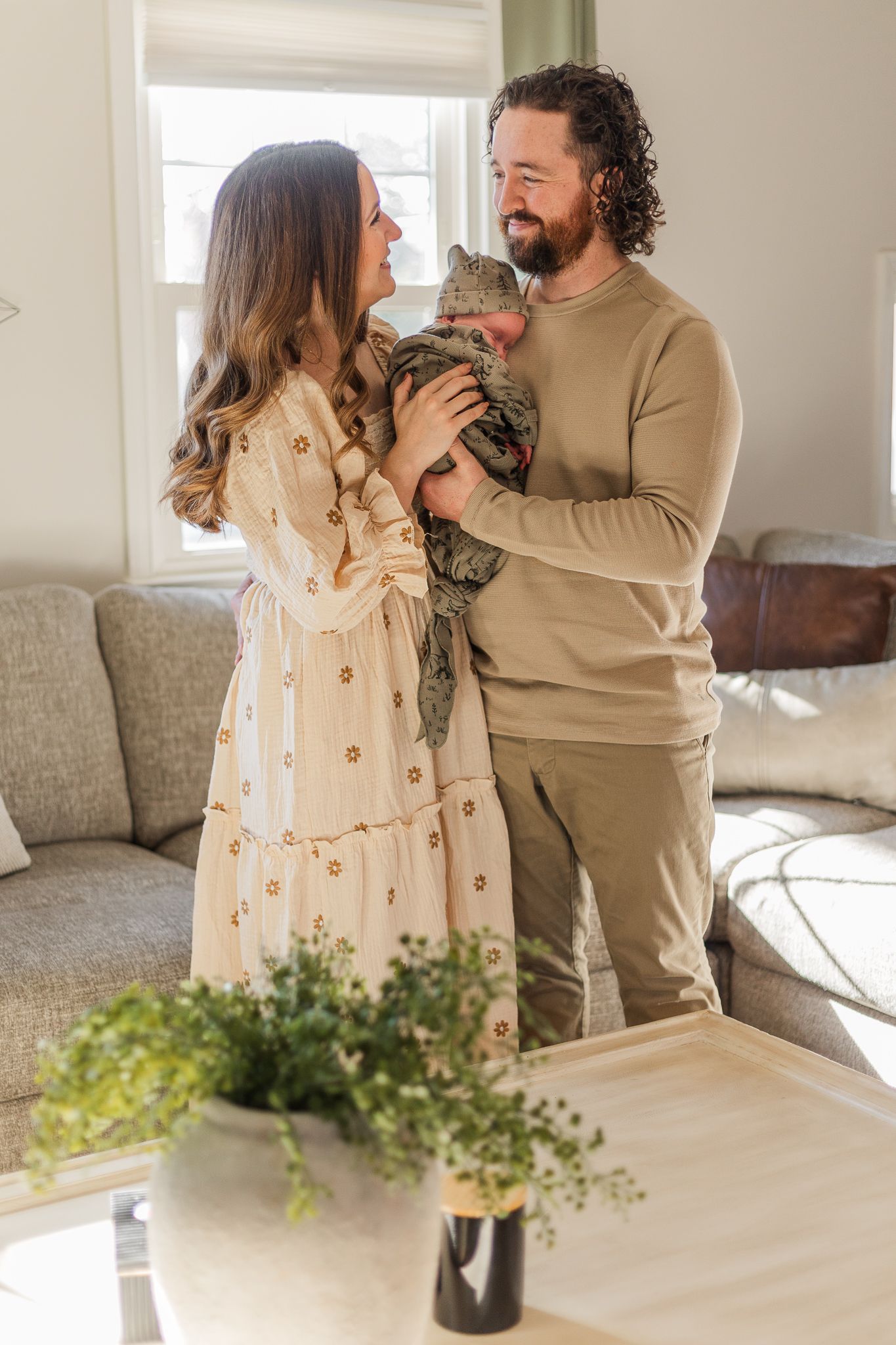 northern vrginia in-home newborn and family photographer
