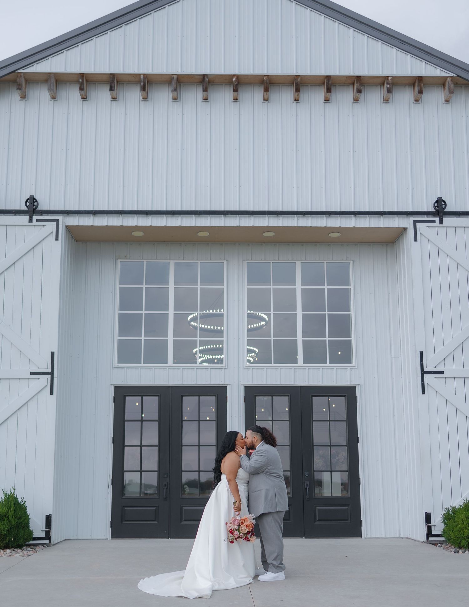 Bride and groom in elegant natural light wedding portrait in Kansas and East Texas